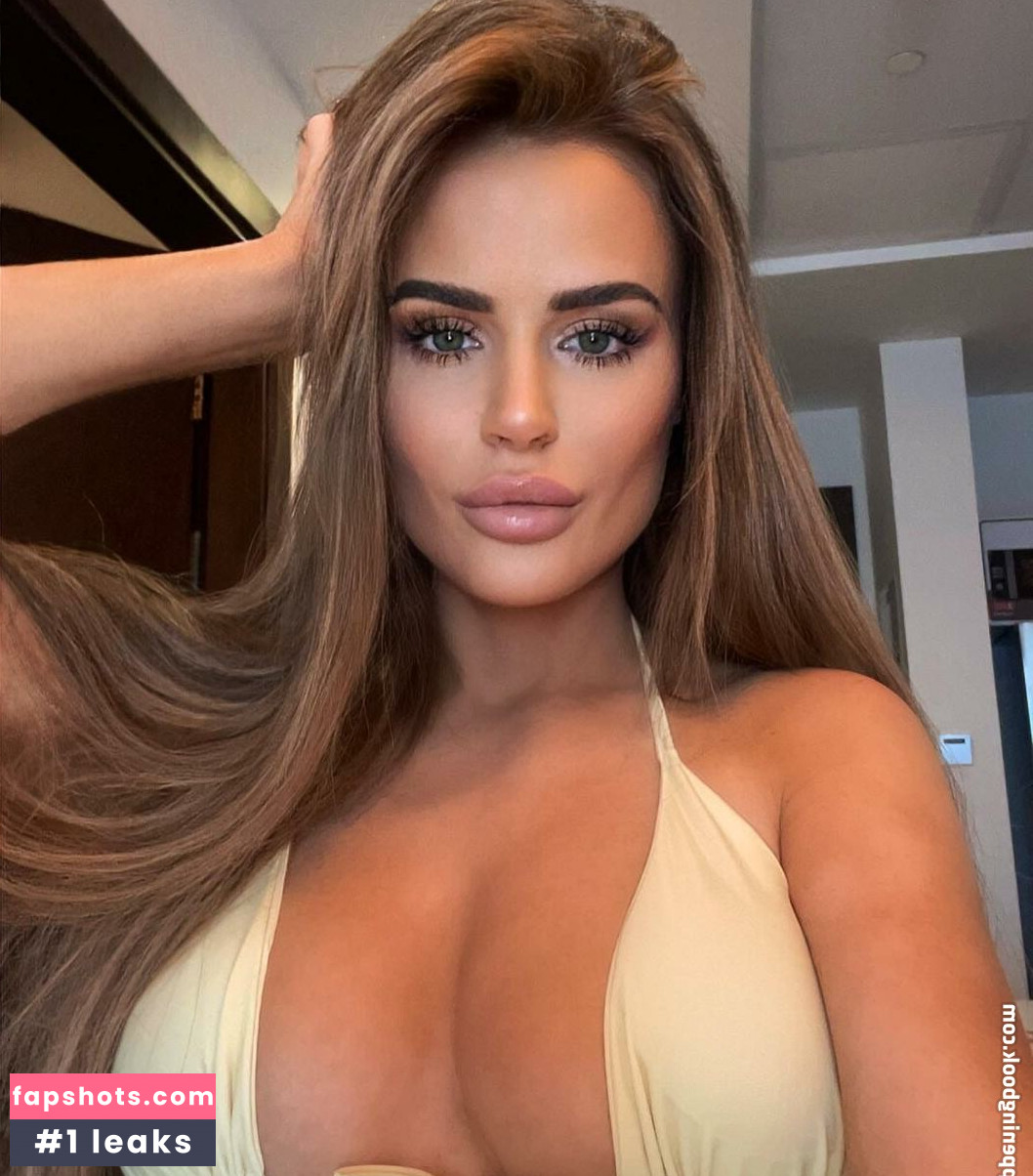 Nicole Farrell Glasgow Nude Leaks OnlyFans Photos #16 - LeakJerk
