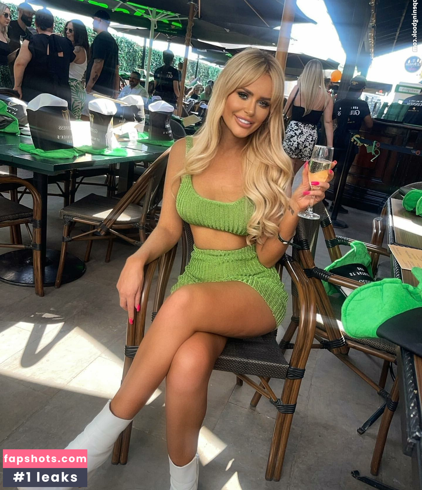 Nicole Farrell Filtración Desnuda OnlyFans Foto #31 - Fapshots