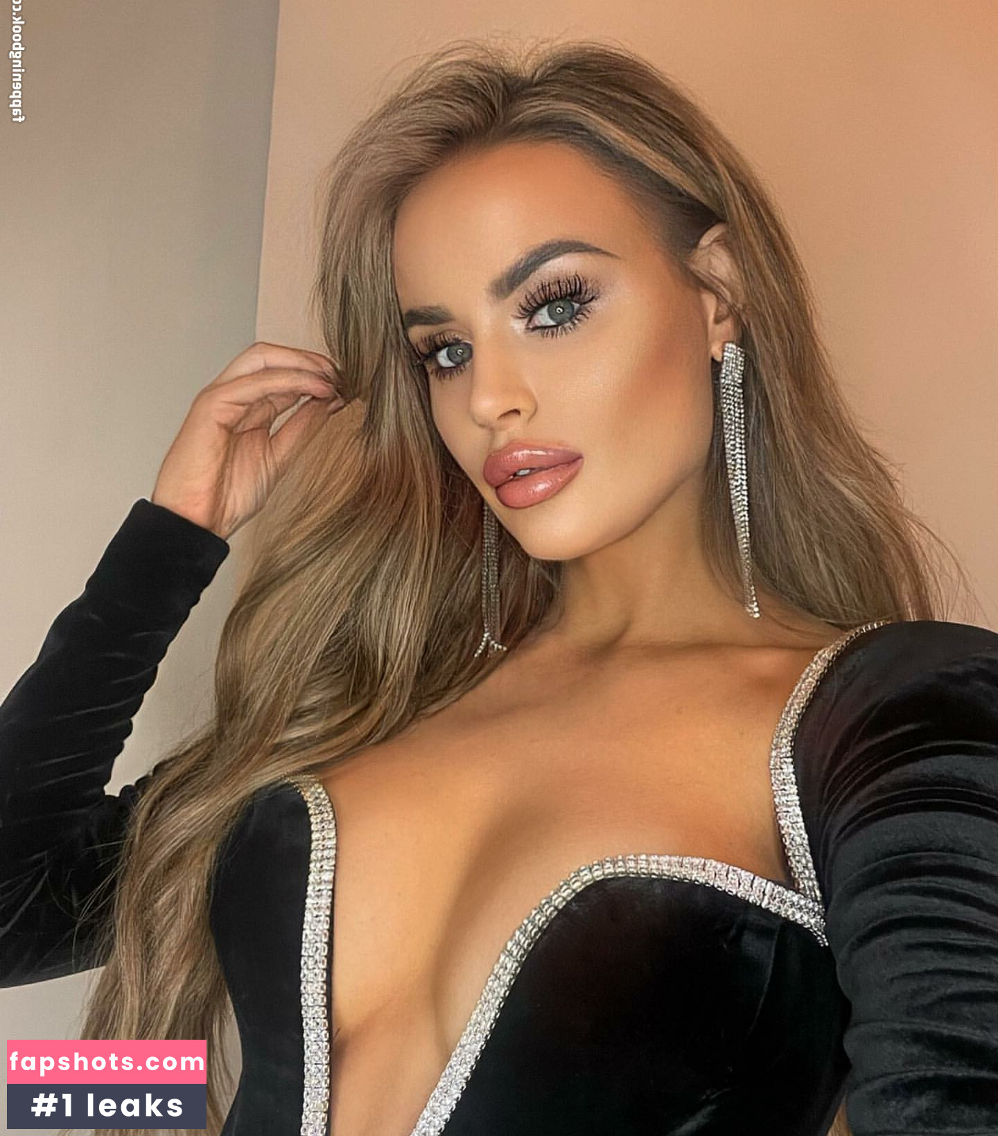 Nicole Farrell Filtración Desnuda OnlyFans Foto #38 - Fapshots