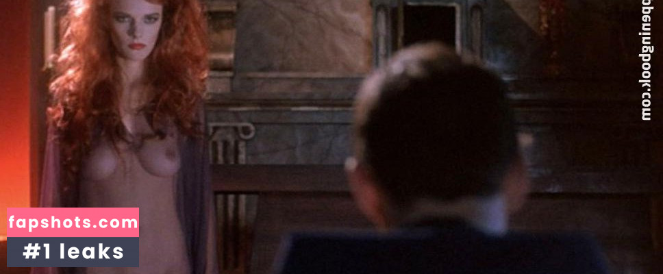 Nicole Fortier nude babe gallery