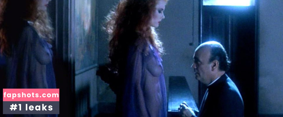 Nicole Fortier gallery photo #9