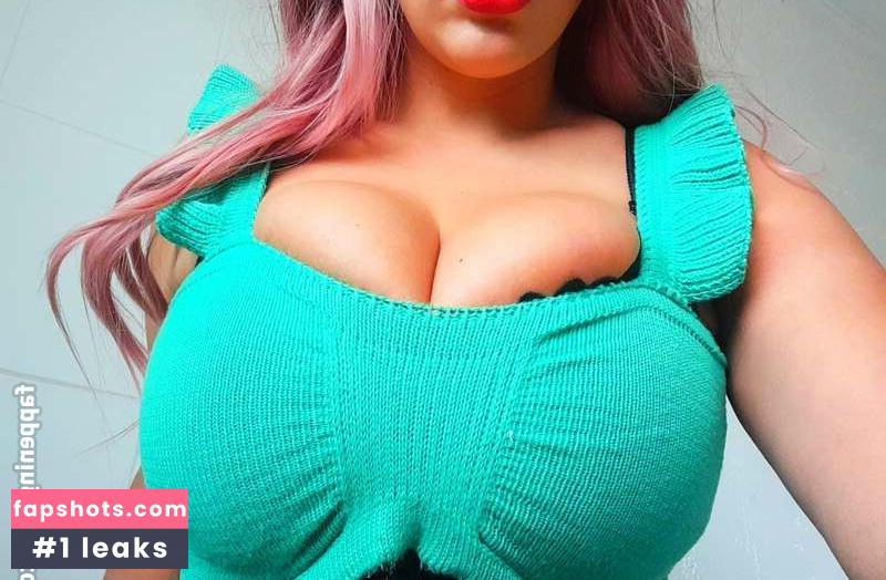 Nicole Fragoso gallery photo #7