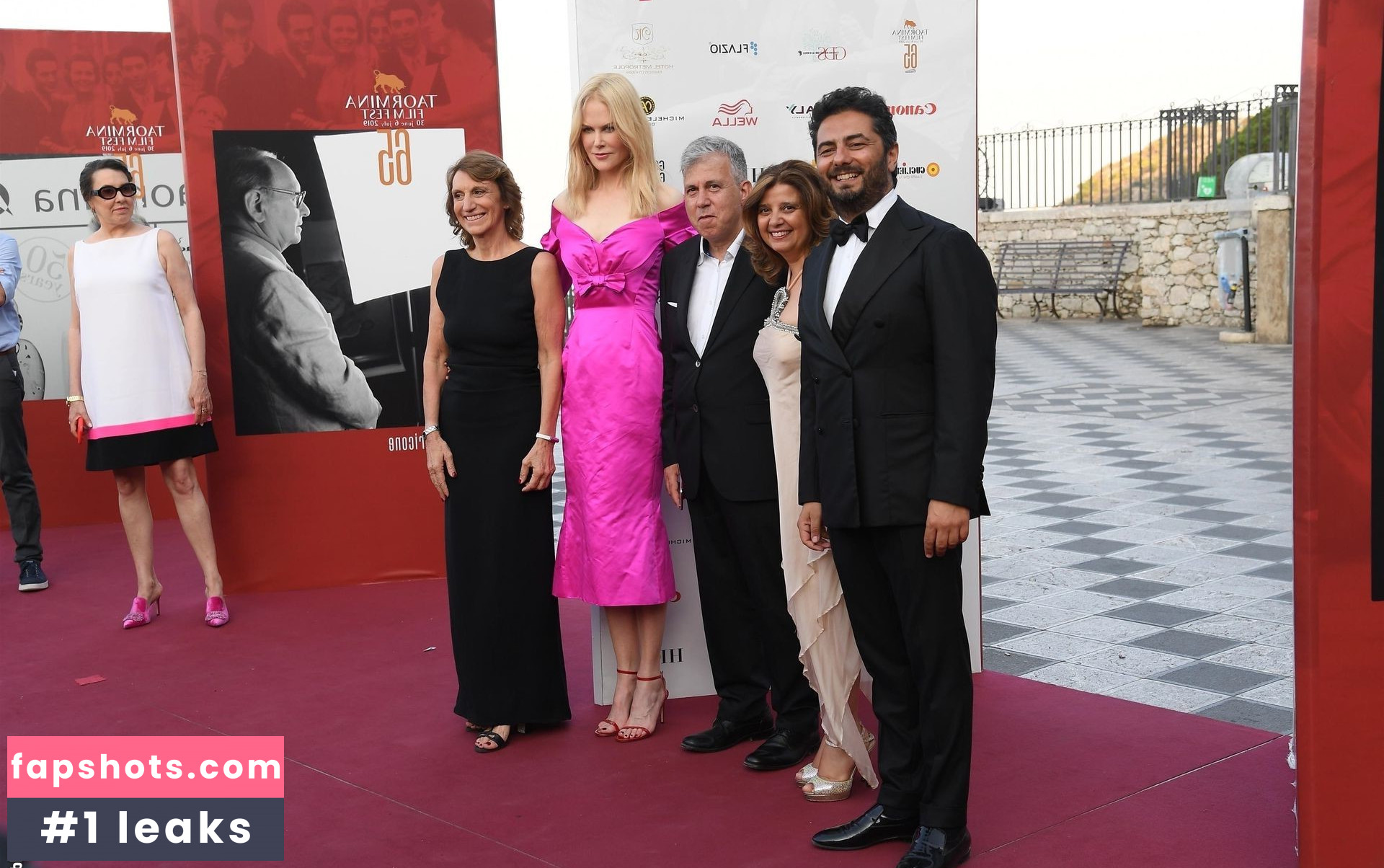 Nicole Kidman gallery photo #327