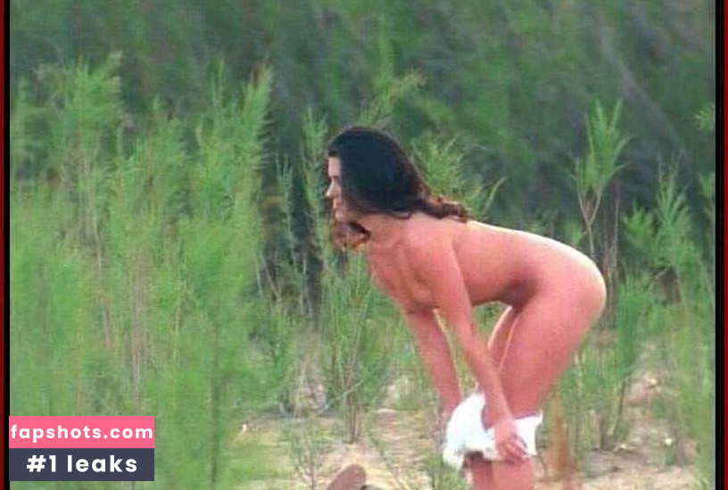 Nicole Leshelle gallery photo #6