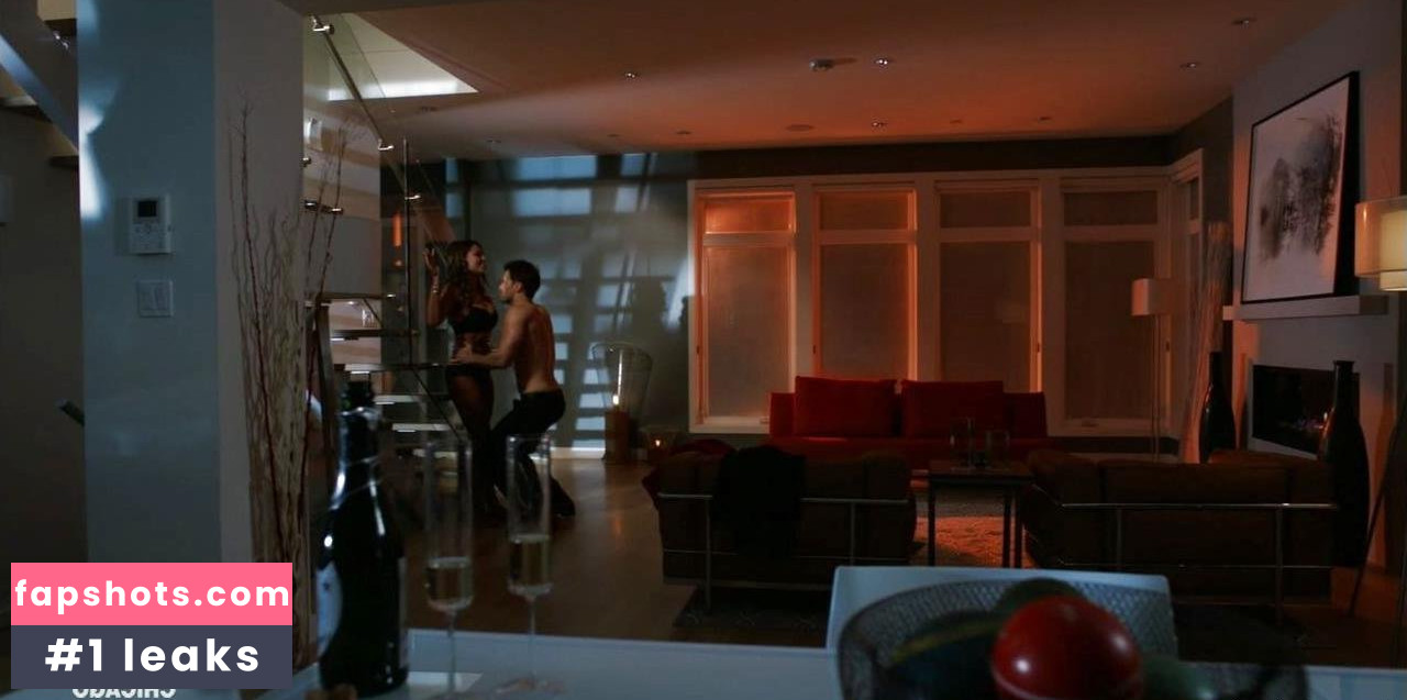 Nicole Major gallery photo #3