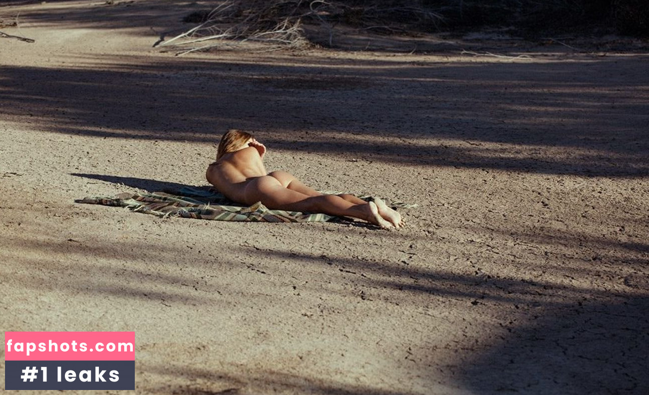 Nicole Naude gallery photo #20