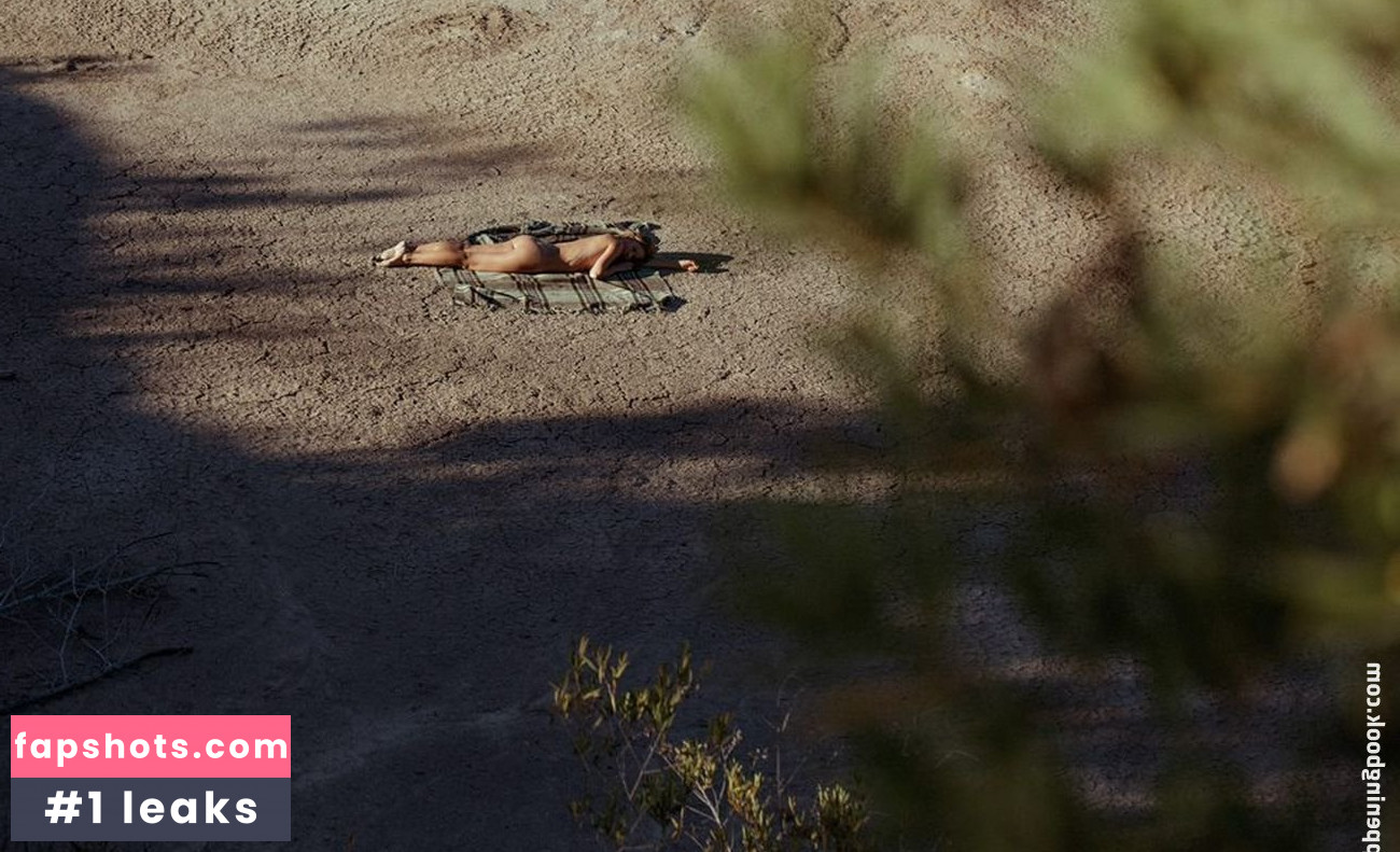 Nicole Naude gallery photo #21