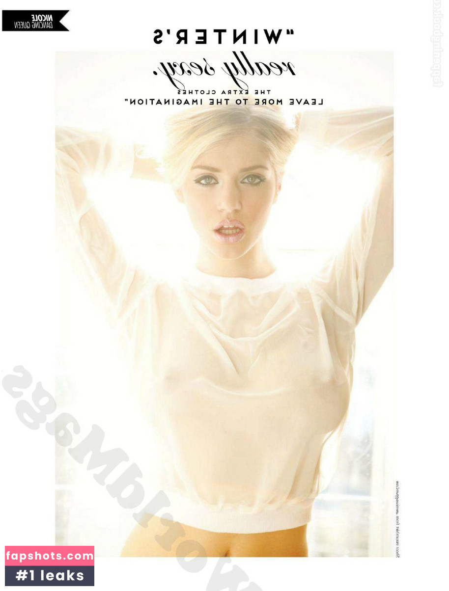 Nicole Neal gallery photo #42