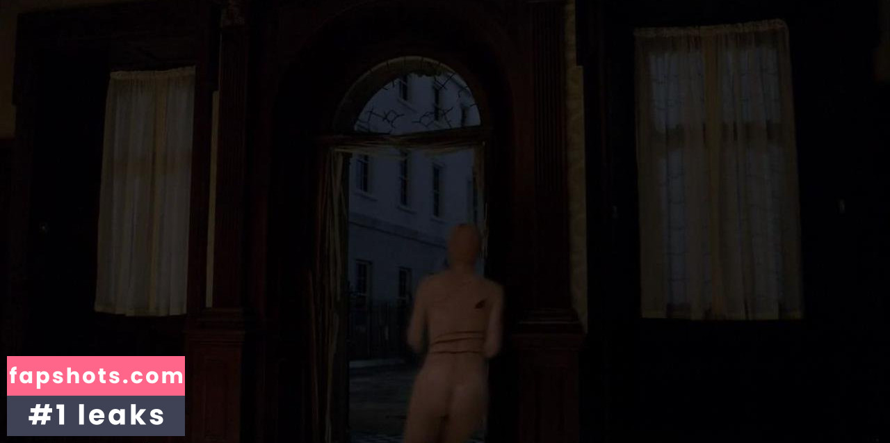 Nicole O'Neill gallery photo #11