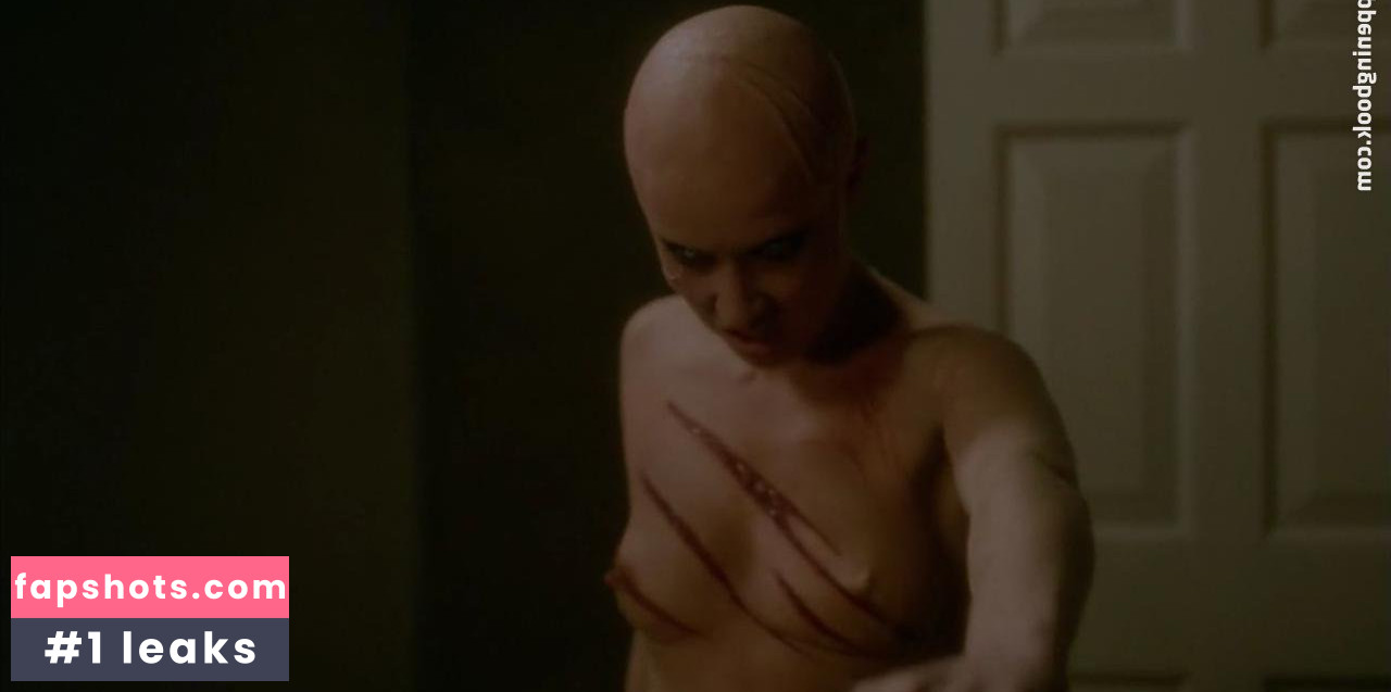 Nicole O'Neill gallery photo #8