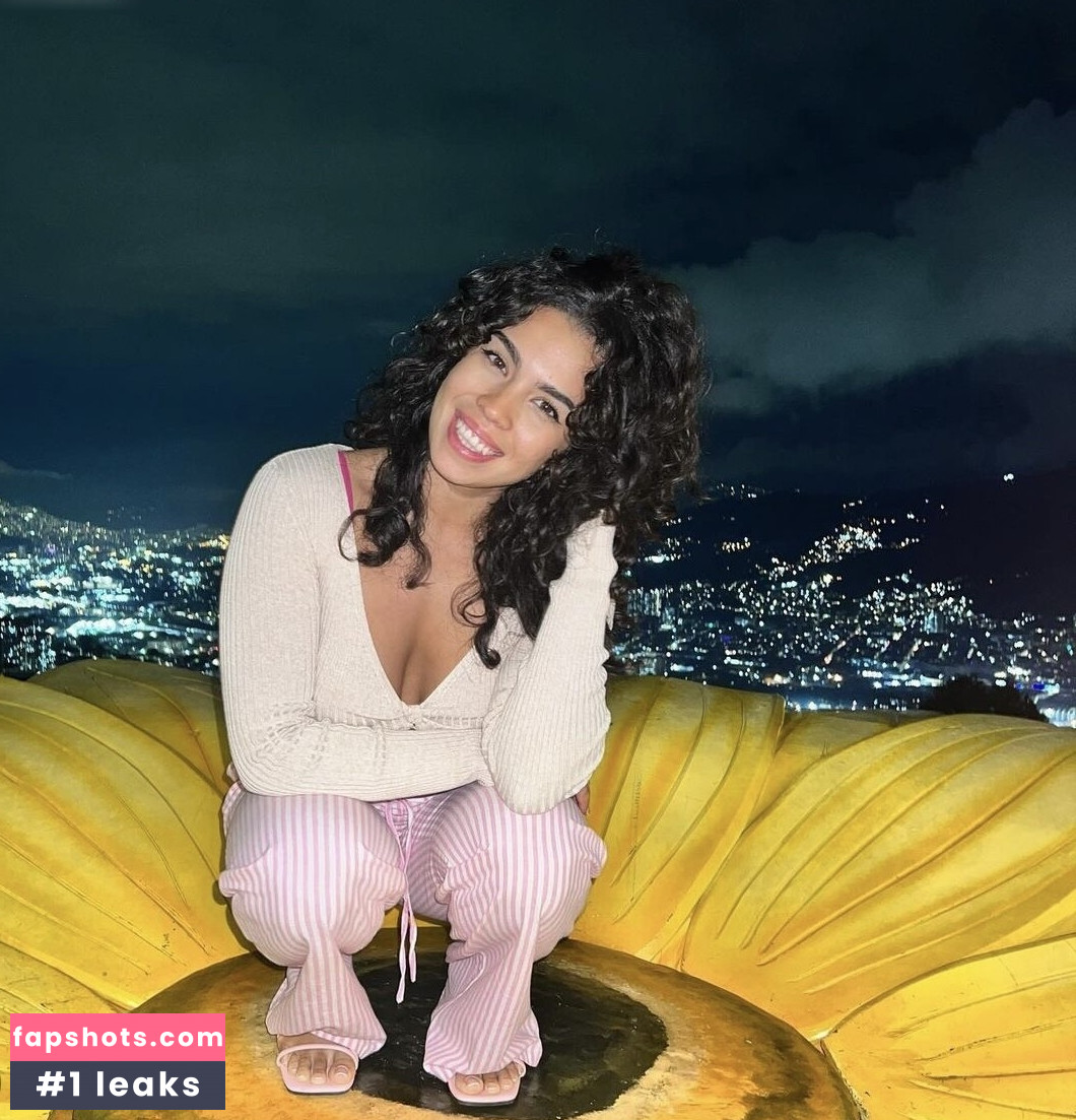 Nicole Patino gallery photo #2