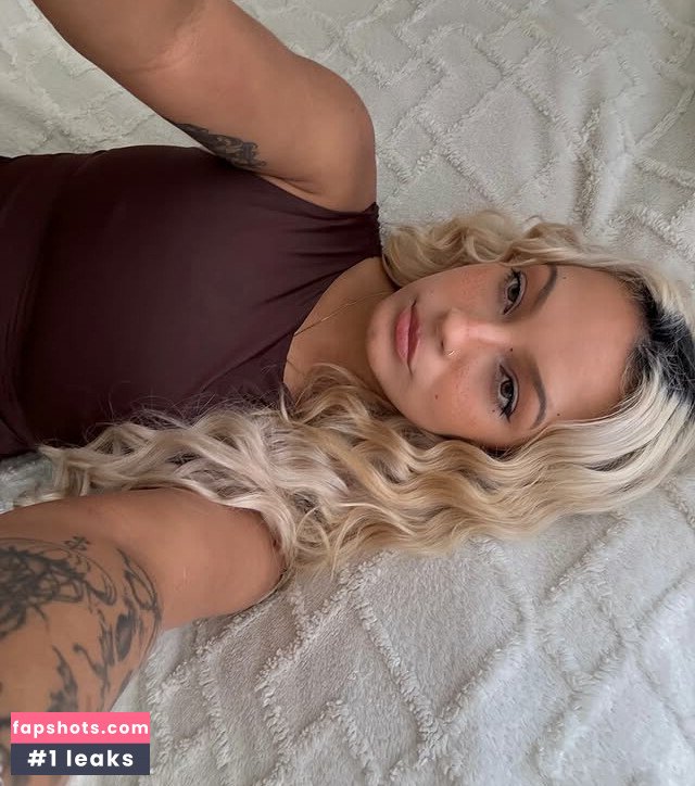 Nicole Pollard Nude Leaks OnlyFans Photos #4 - LeakJerk