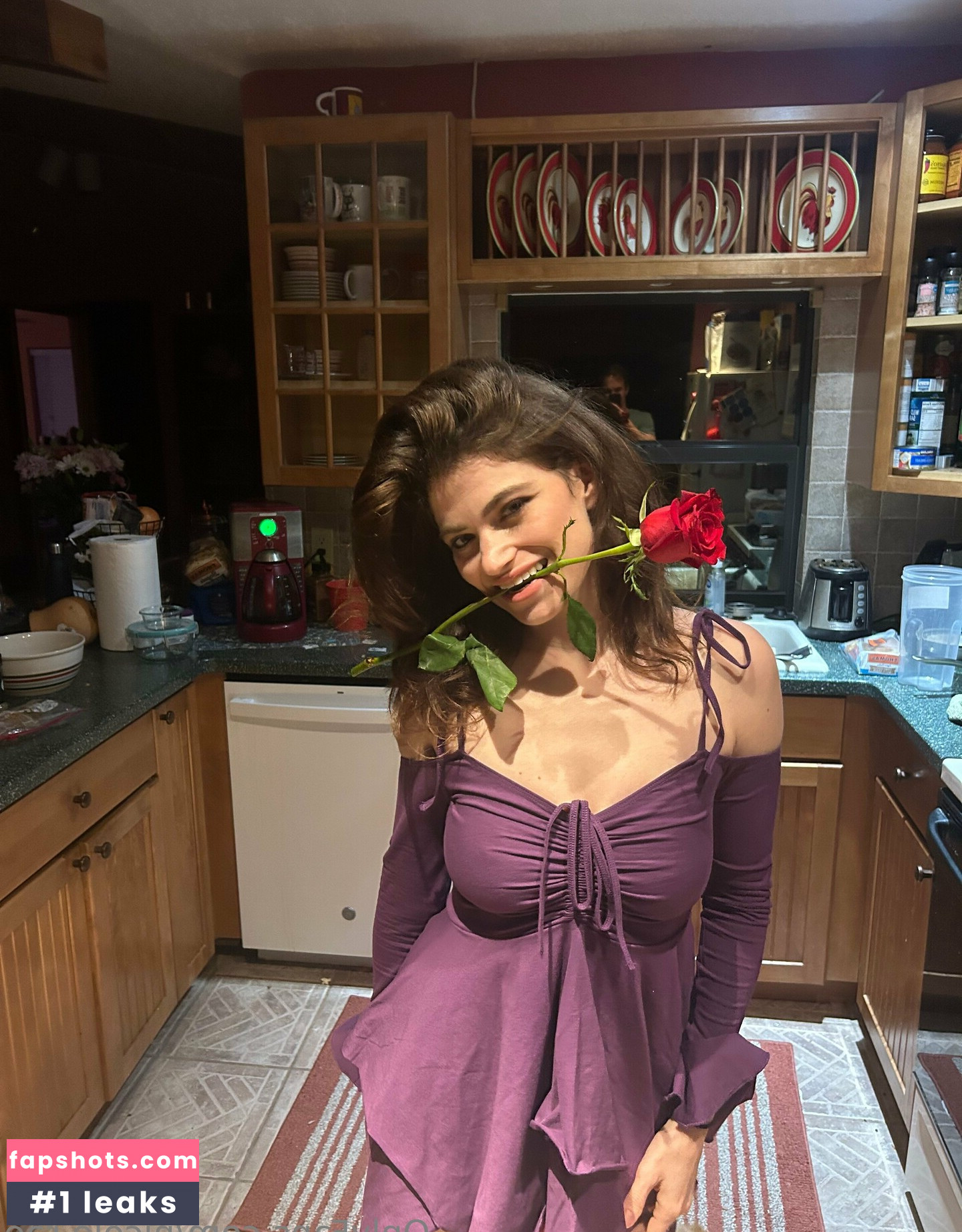 Nicole Rae gallery photo #17