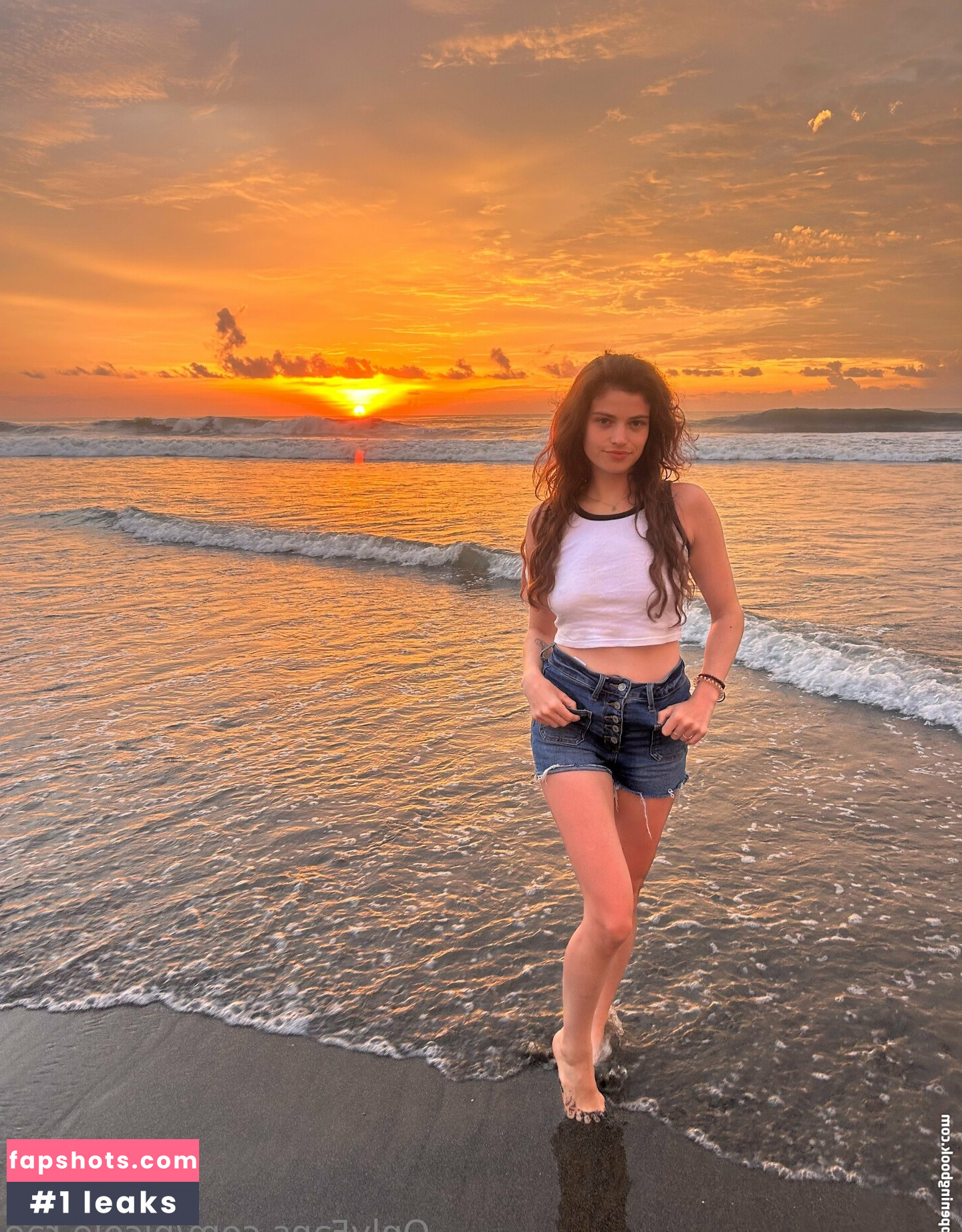 Nicole Rae gallery photo #19