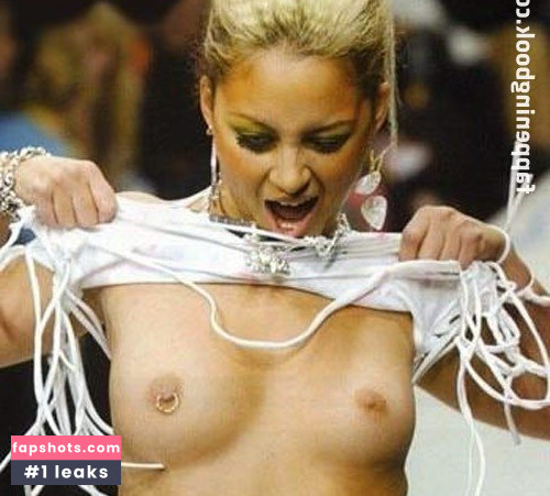 Nicole Richie gallery photo #126