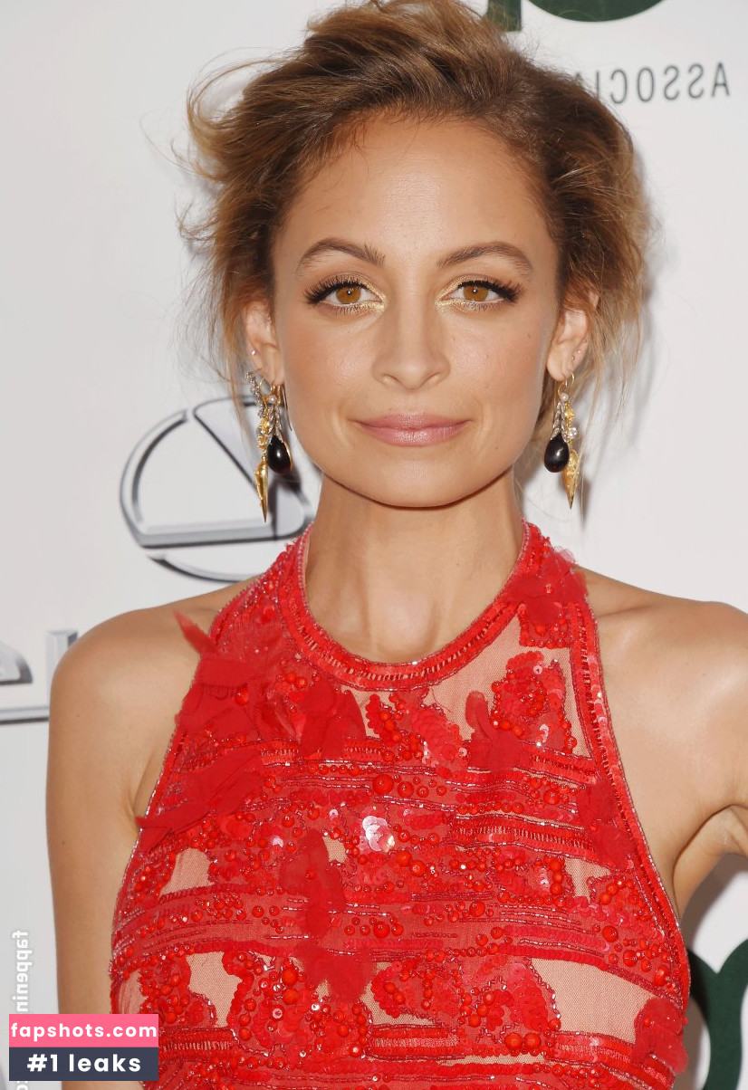 Nicole Richie gallery photo #132