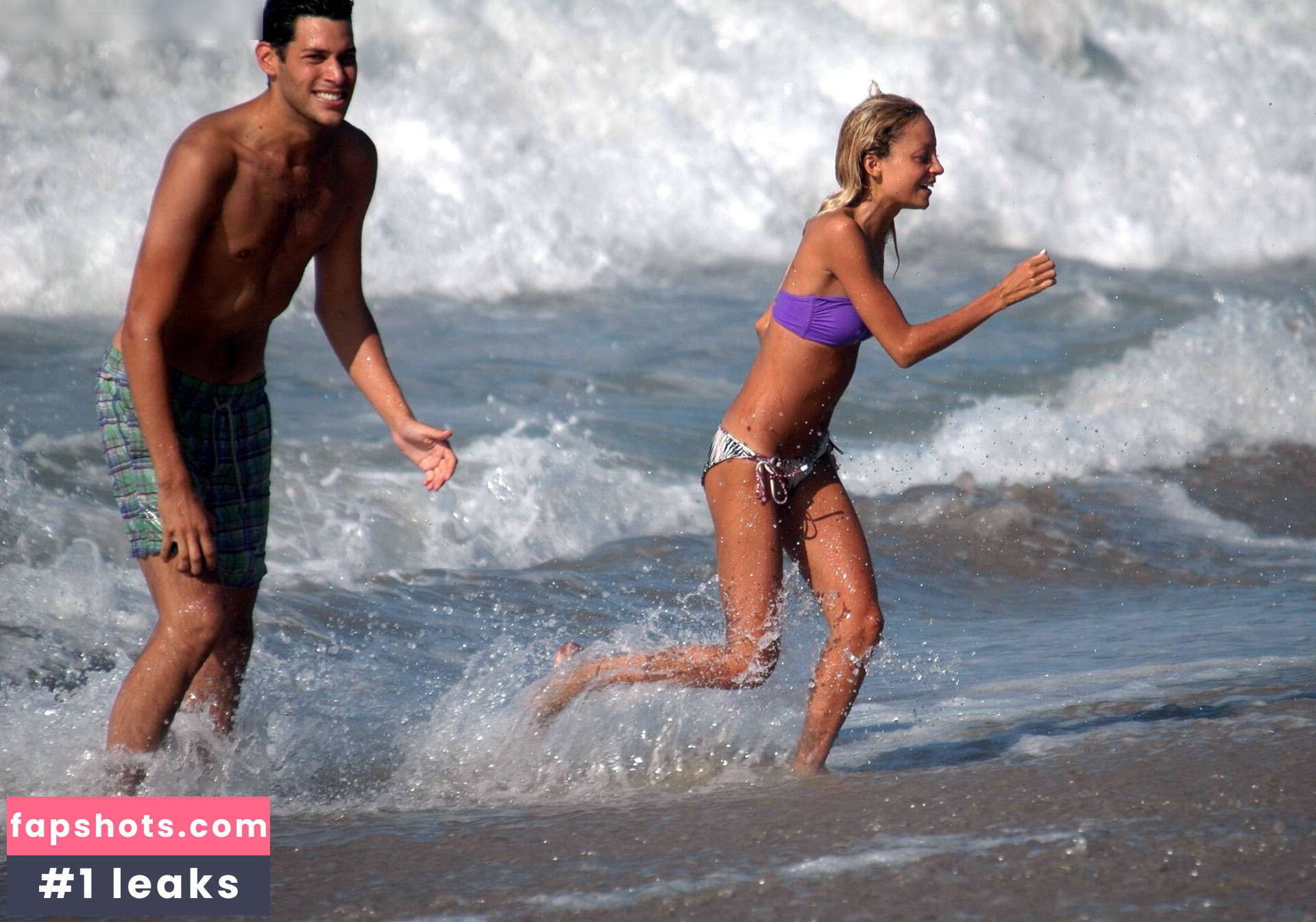 Nicole Richie gallery photo #16