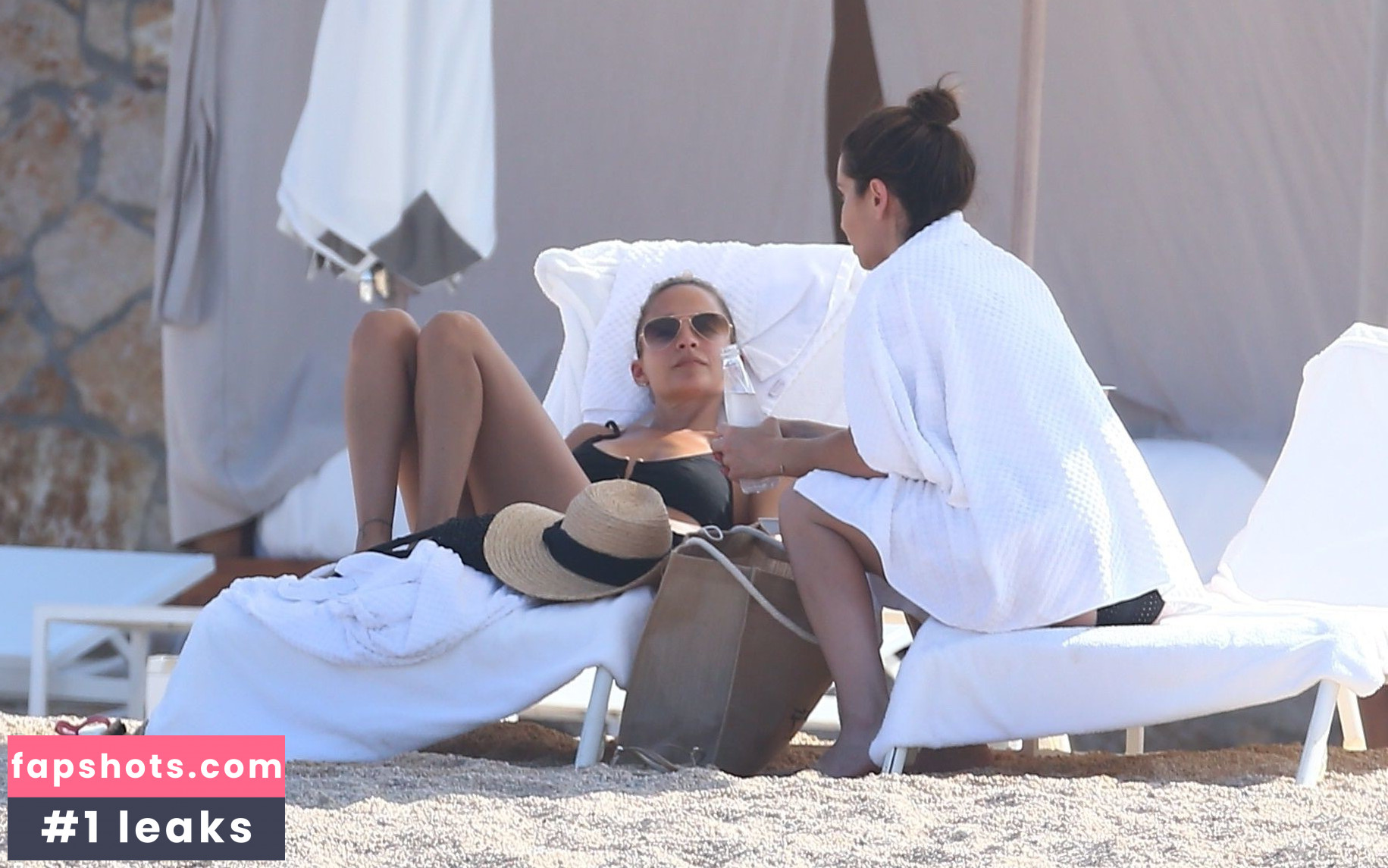 Nicole Richie gallery photo #57