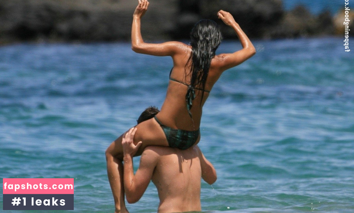 Nicole Scherzinger gallery photo #1055