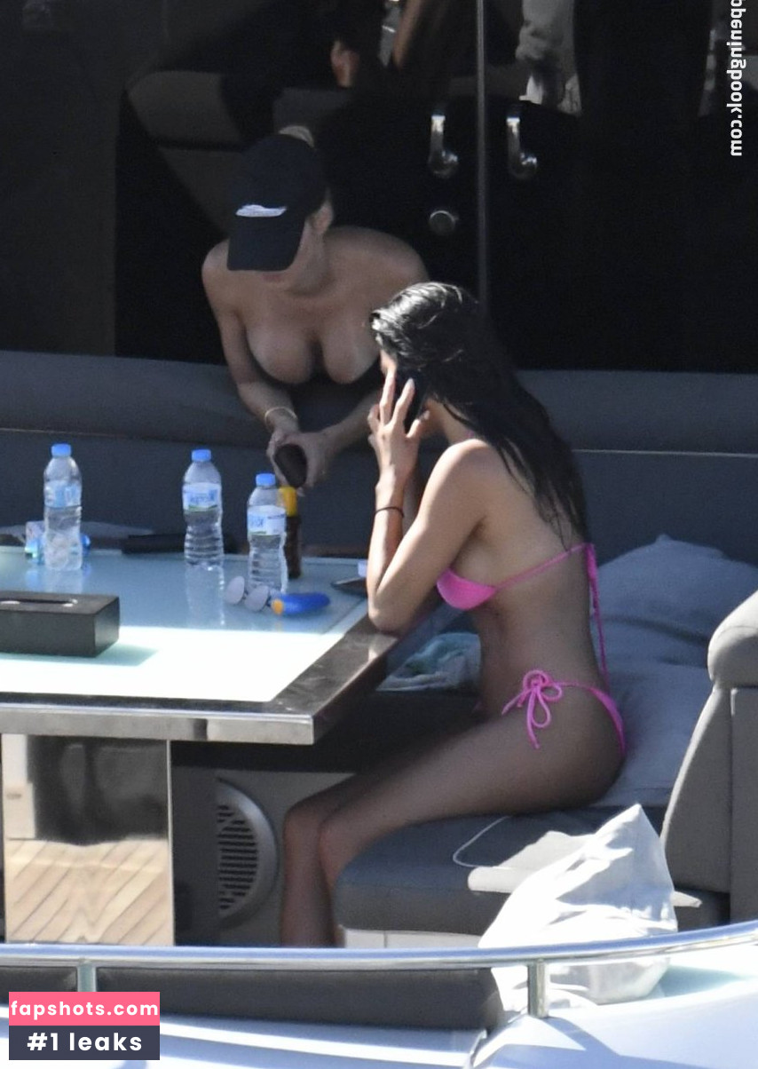 Nicole Scherzinger gallery photo #1167