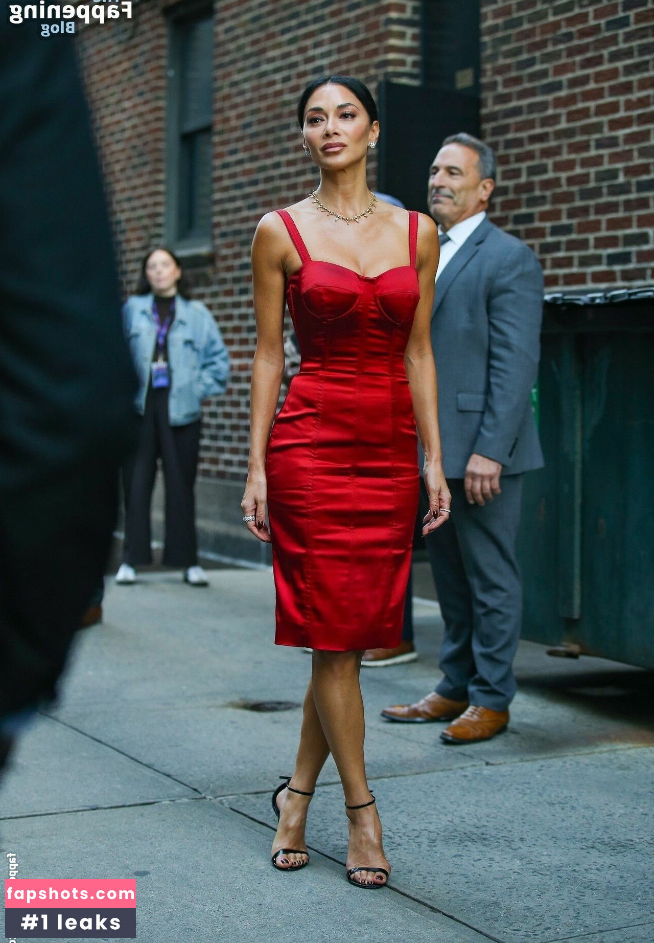 Nicole Scherzinger gallery photo #283