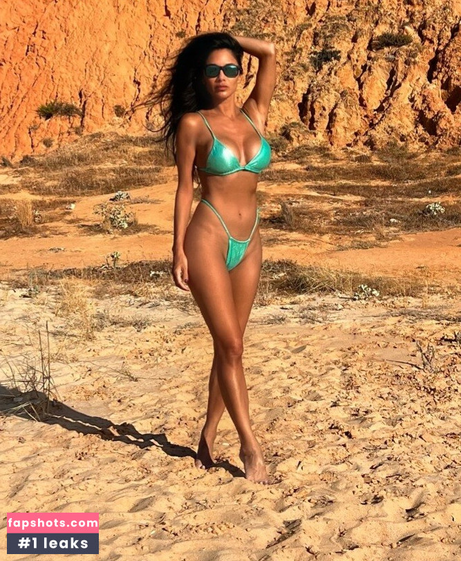 Nicole Scherzinger gallery photo #291