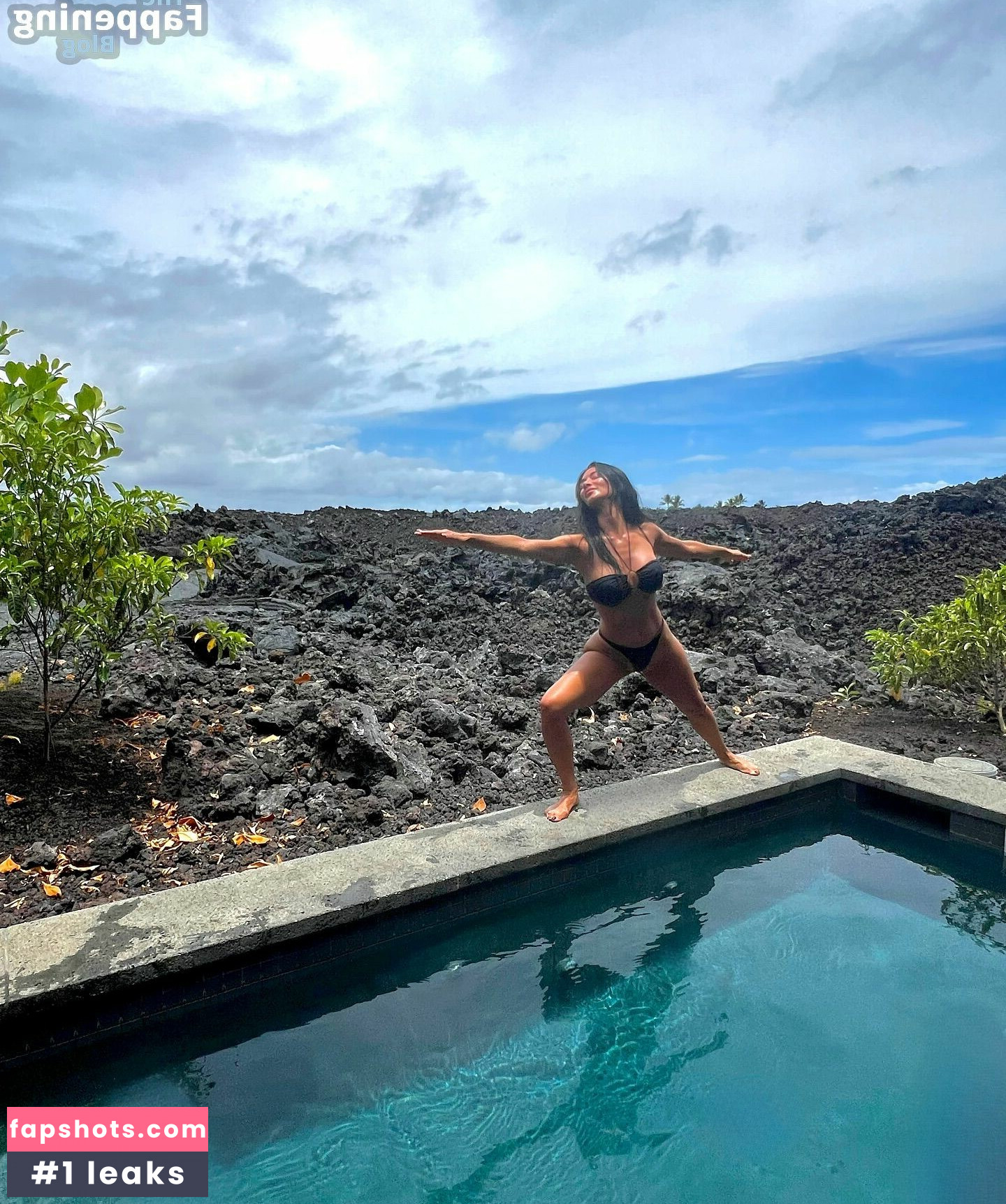 Nicole Scherzinger gallery photo #301