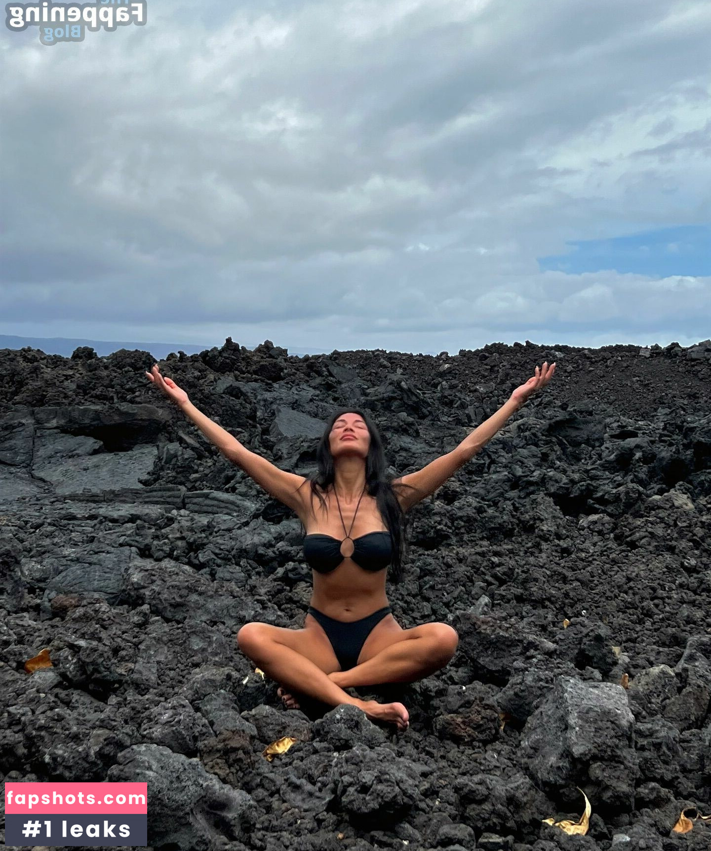 Nicole Scherzinger gallery photo #302