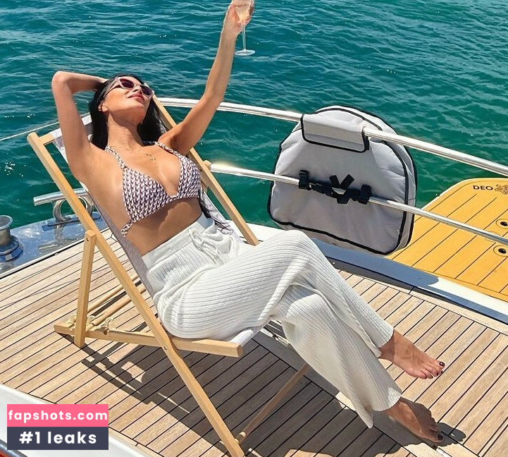 Nicole Scherzinger gallery photo #312