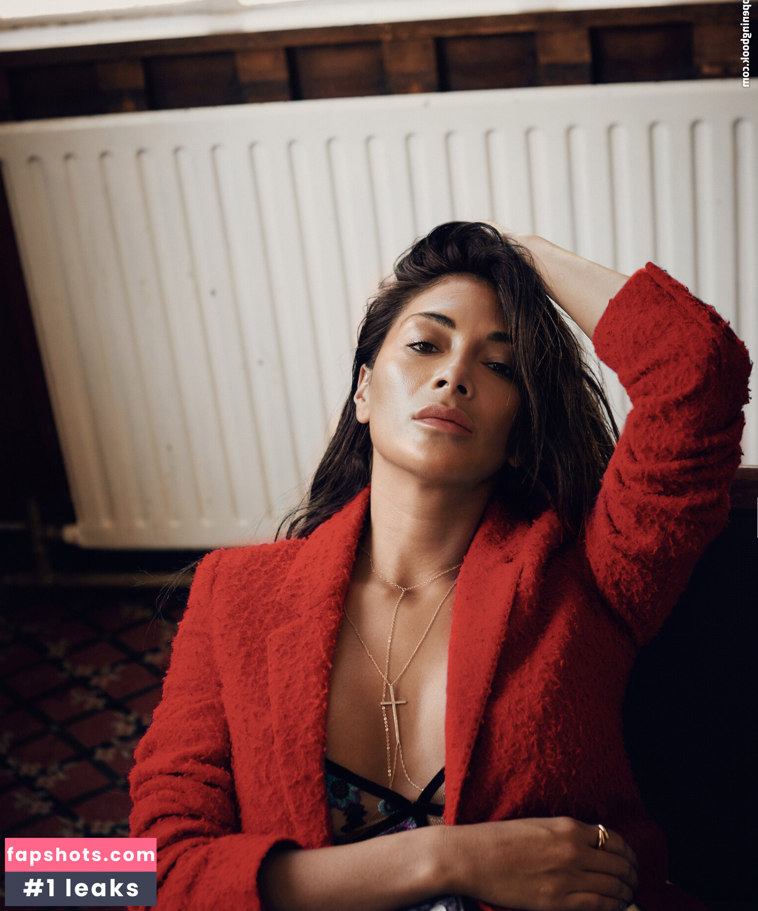 Nicole Scherzinger gallery photo #375