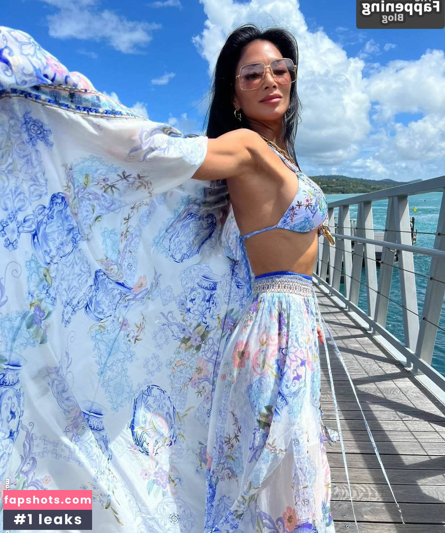 Nicole Scherzinger gallery photo #385