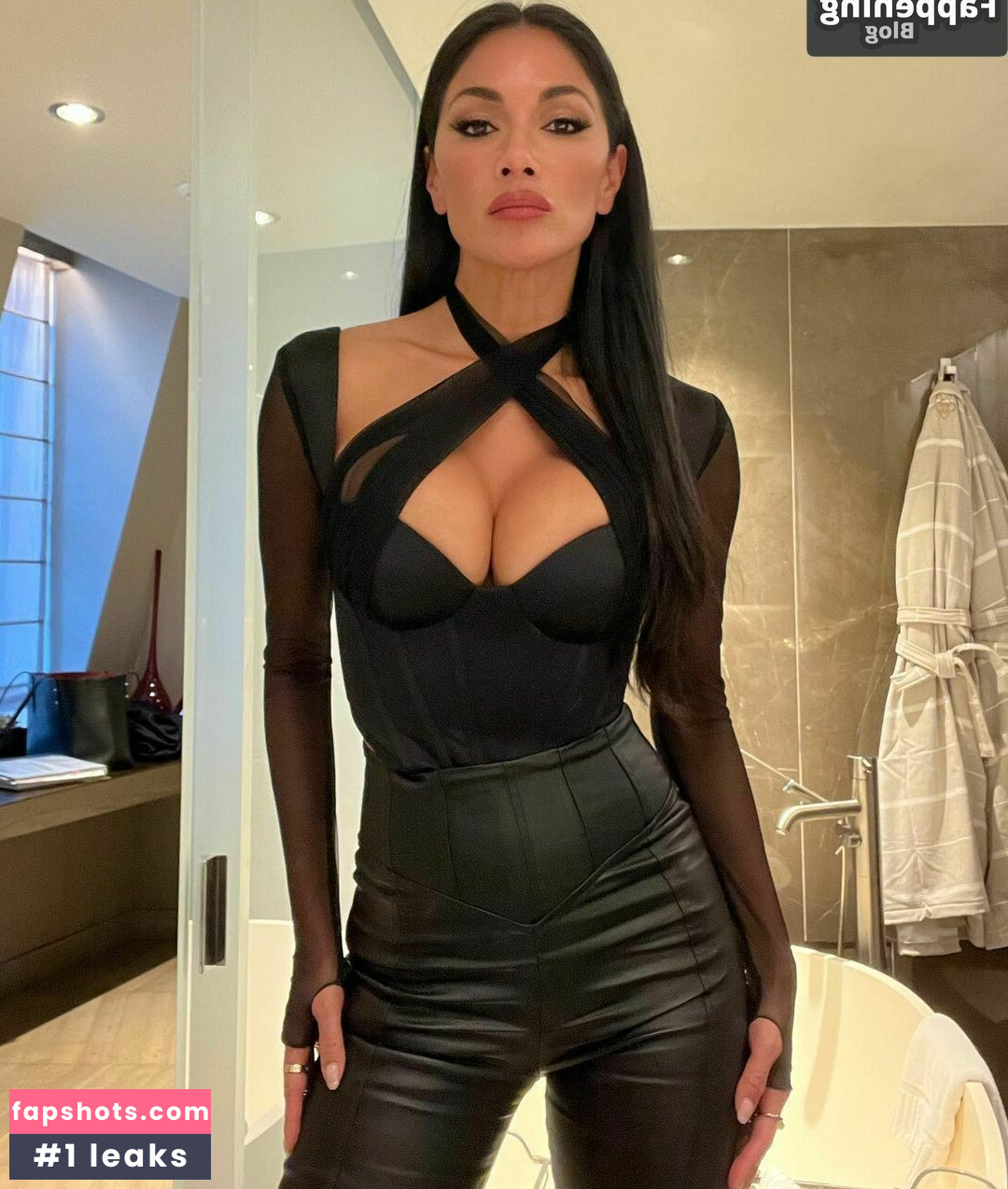 Nicole Scherzinger gallery photo #387