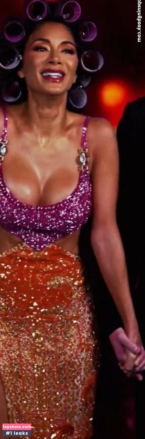 Nicole Scherzinger gallery photo #481