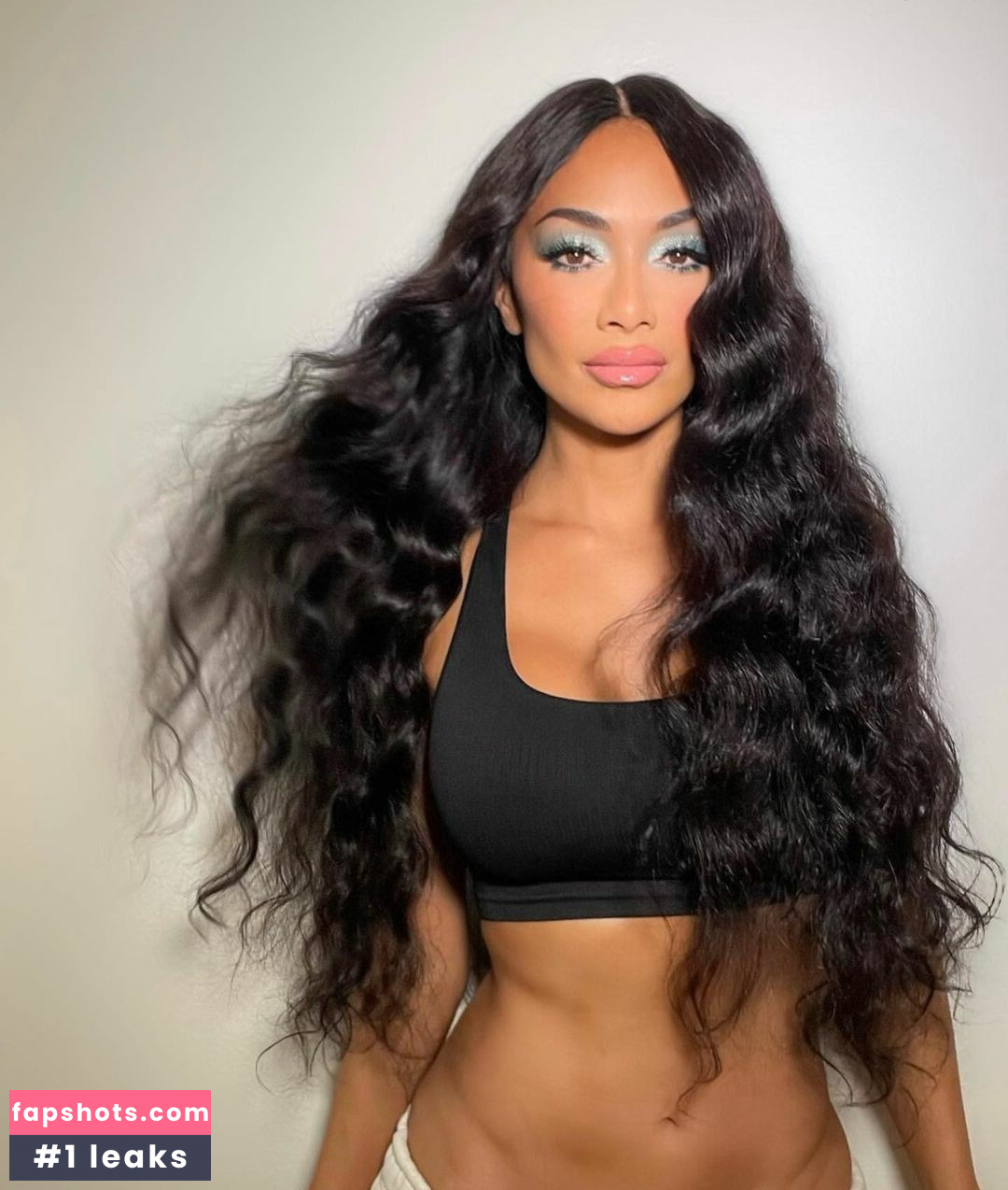 Nicole Scherzinger gallery photo #483