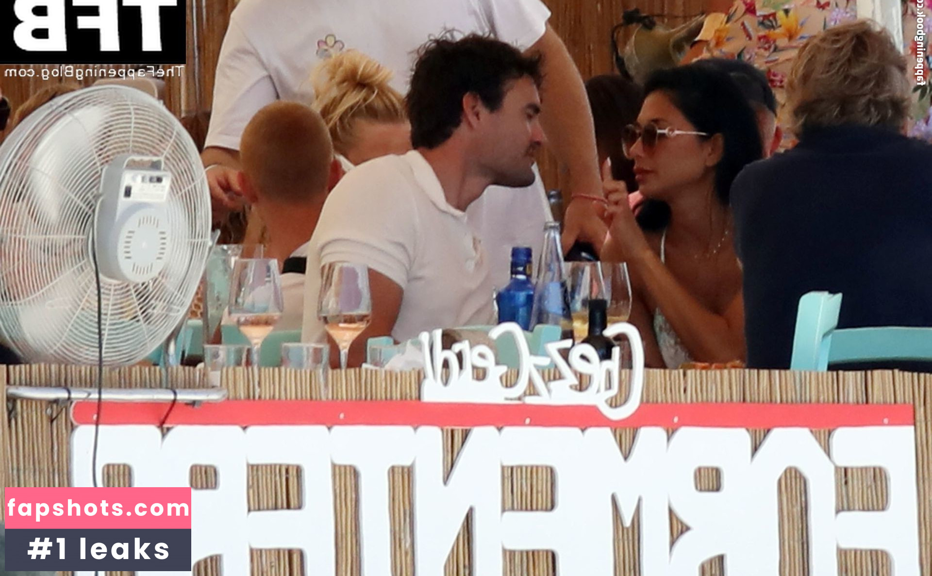 Nicole Scherzinger gallery photo #582