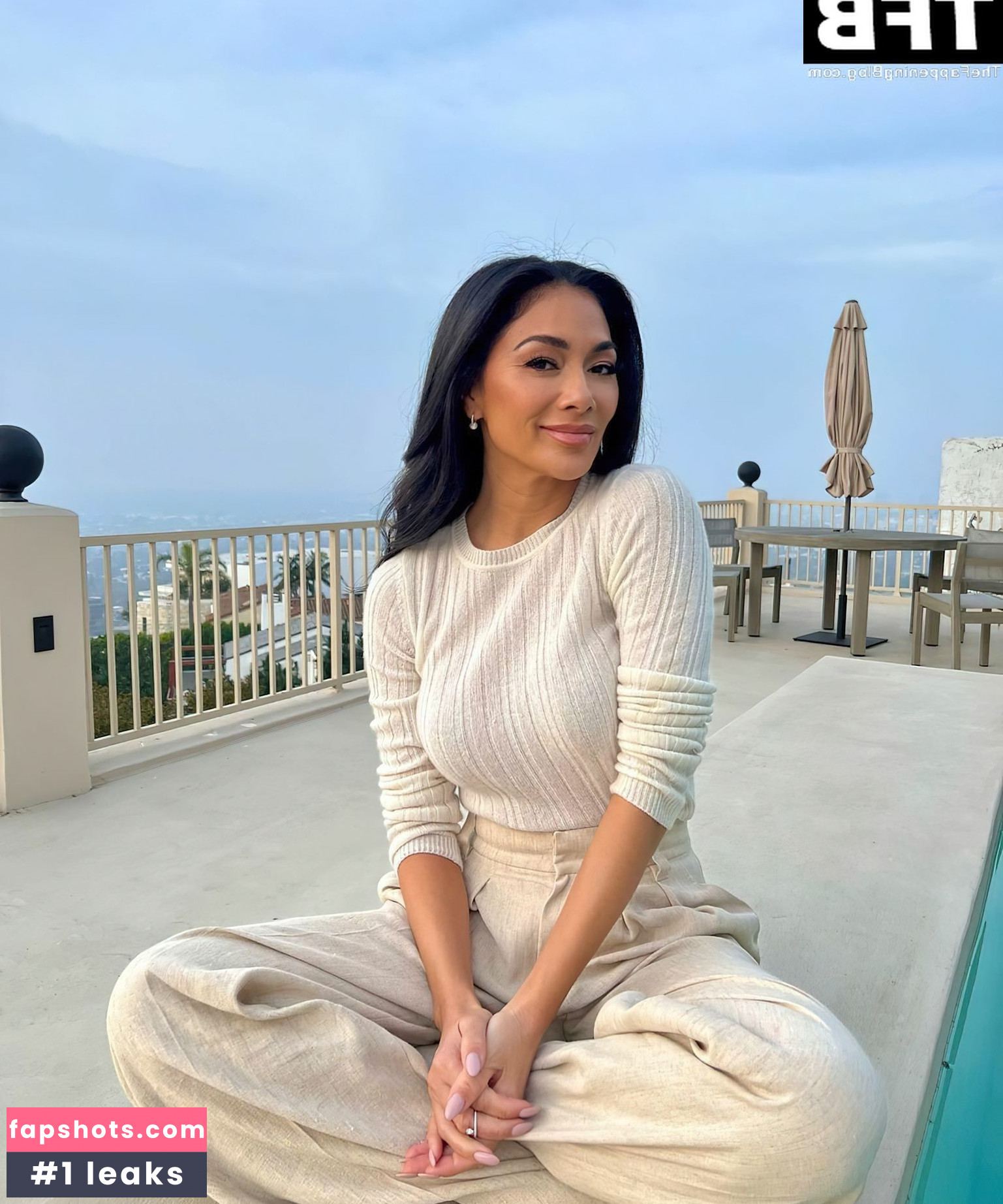 Nicole Scherzinger gallery photo #614