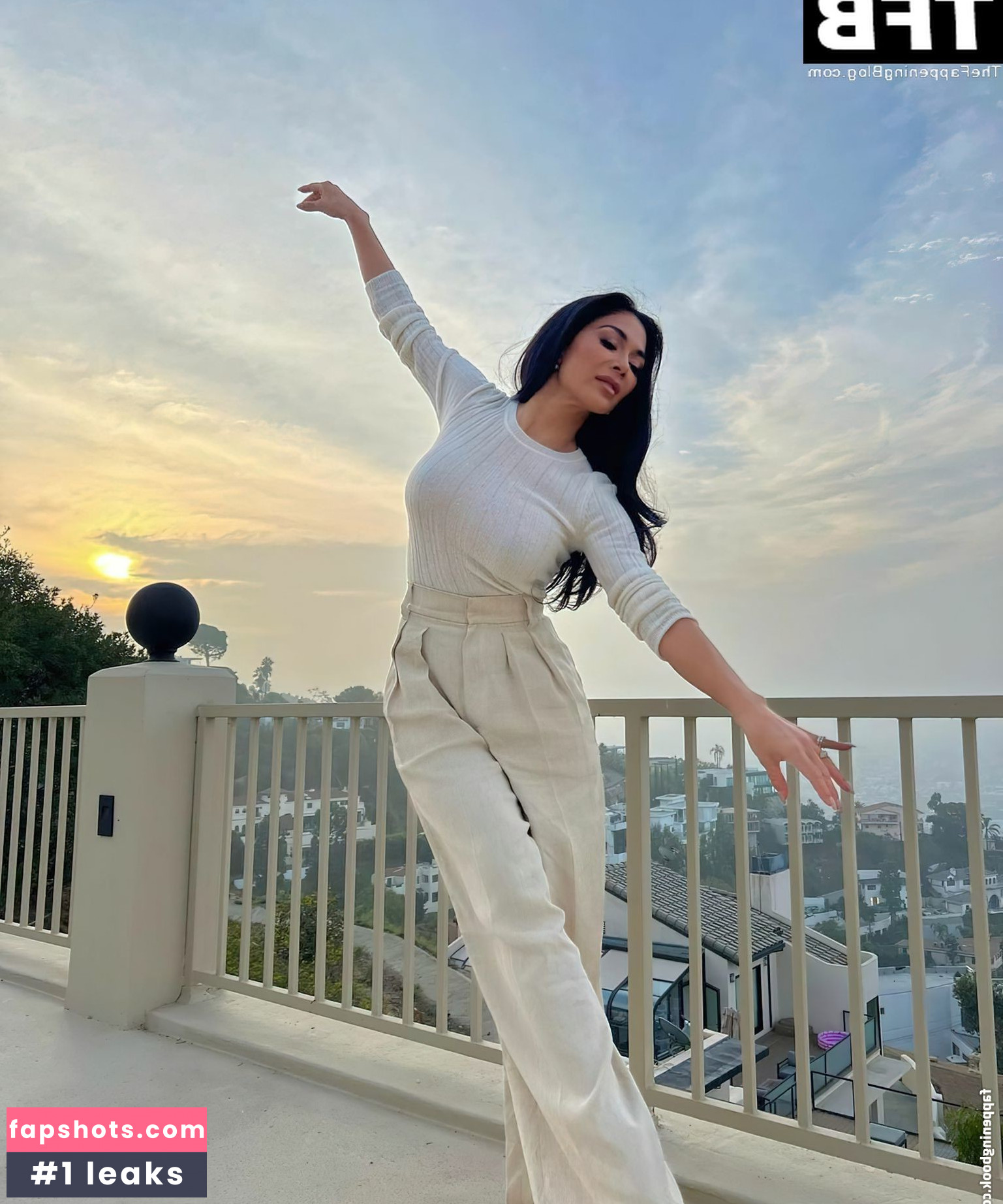 Nicole Scherzinger gallery photo #617