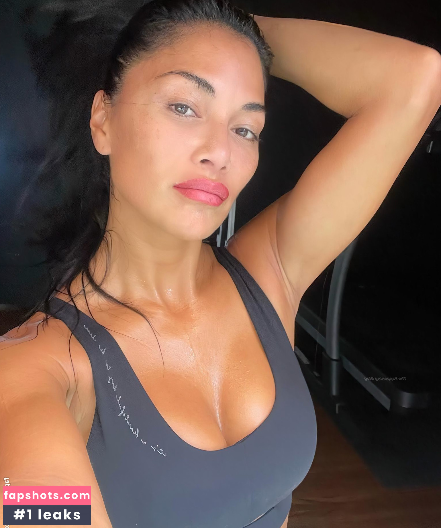 Nicole Scherzinger gallery photo #682