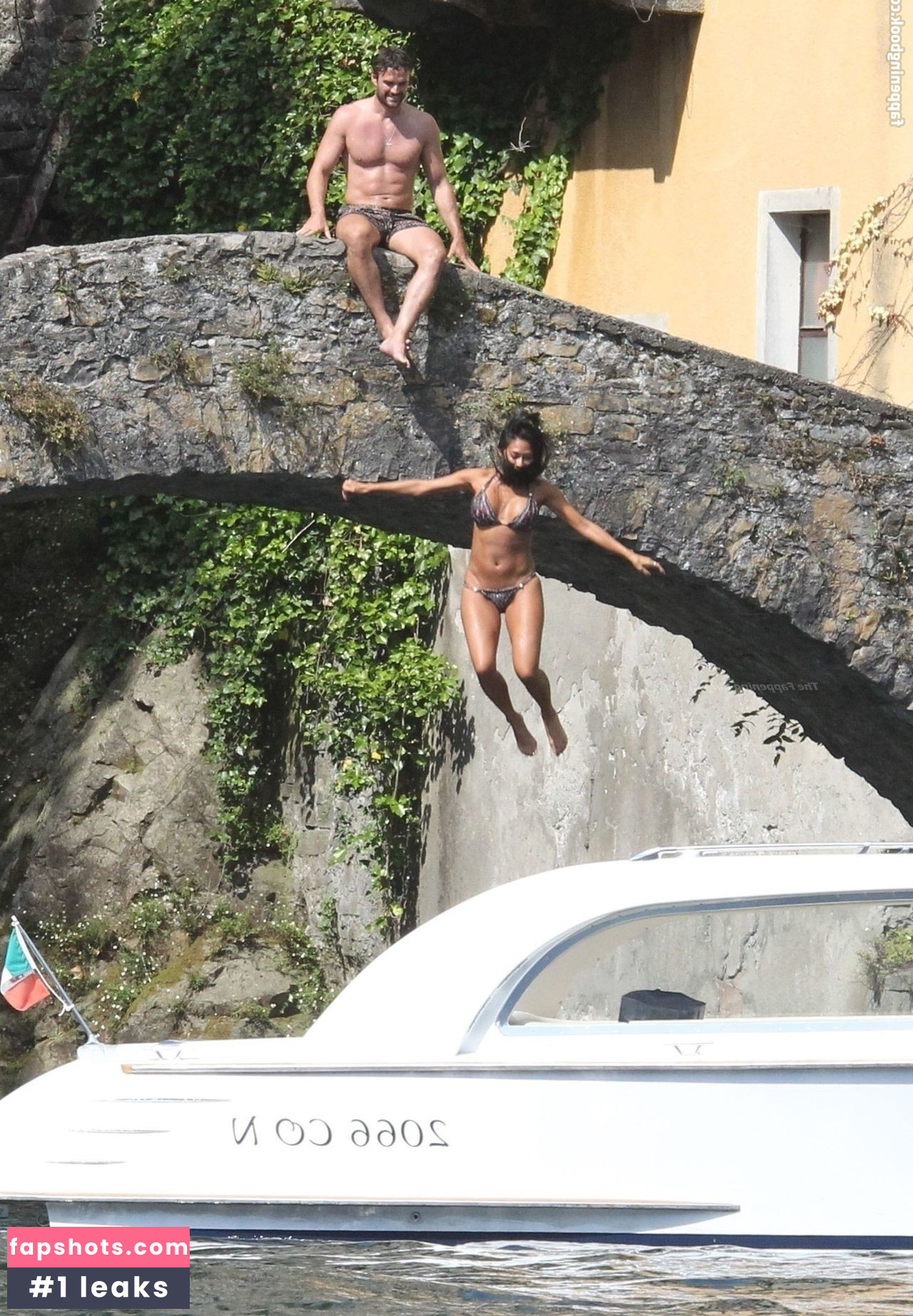 Nicole Scherzinger gallery photo #721