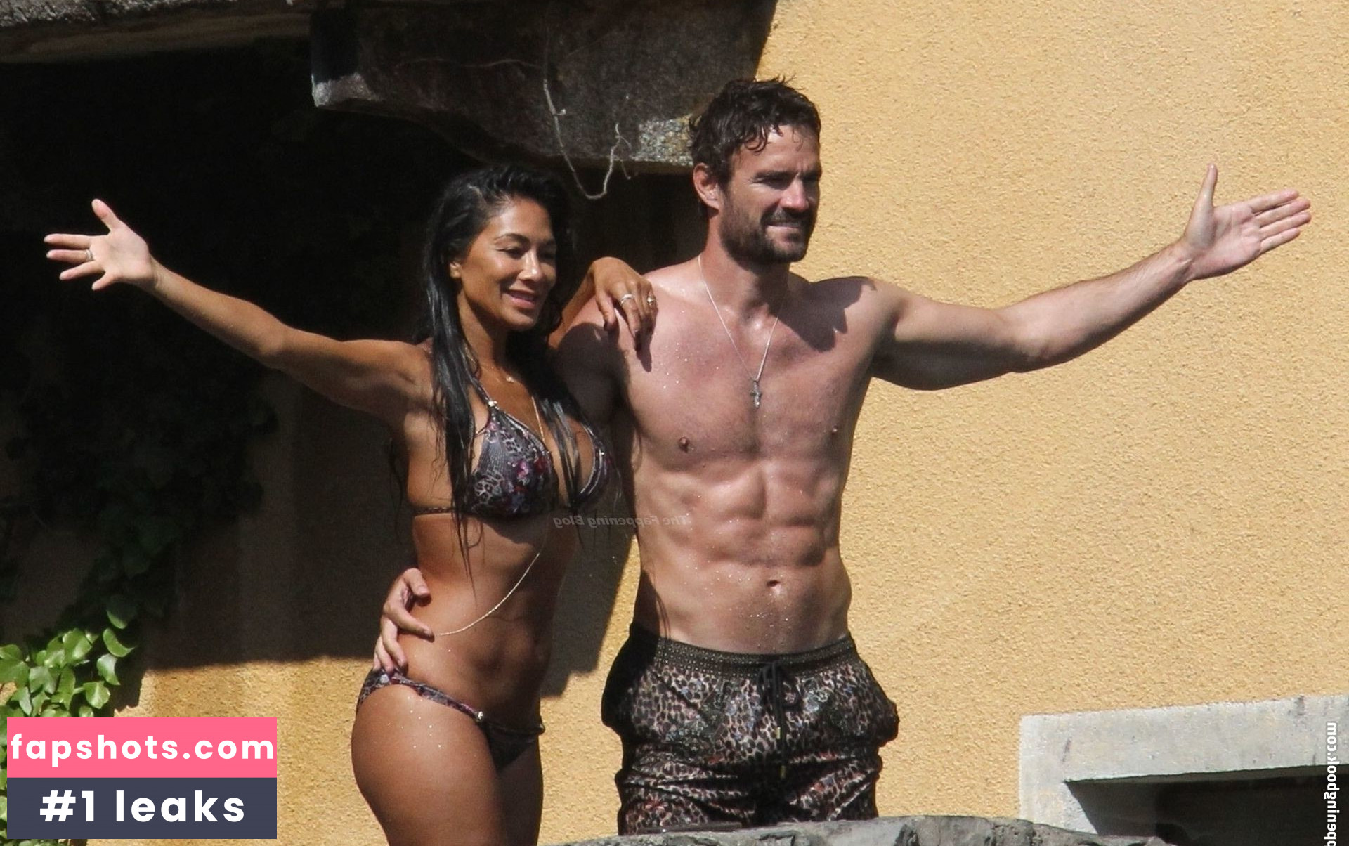 Nicole Scherzinger gallery photo #722