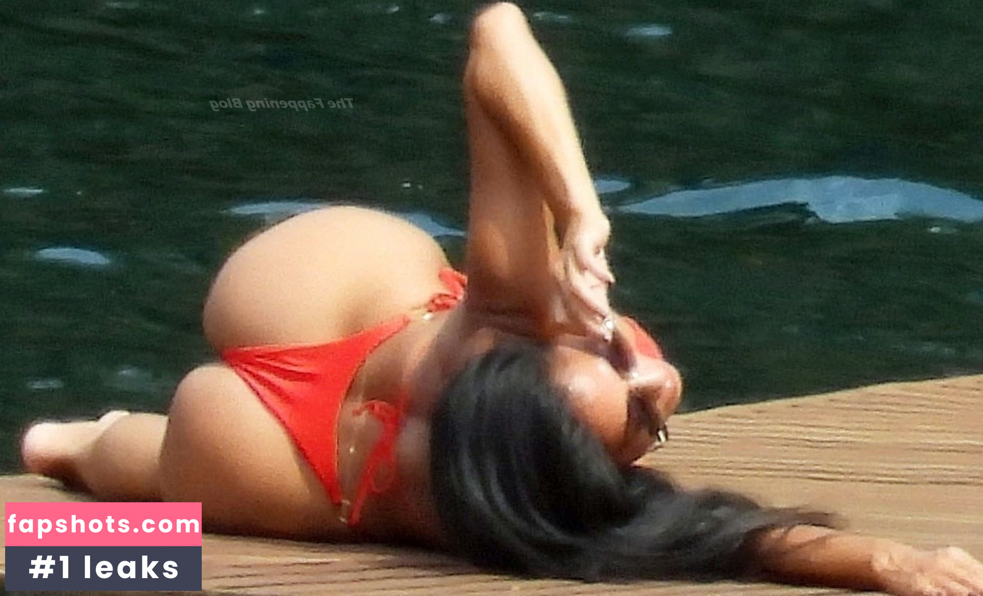 Nicole Scherzinger gallery photo #731