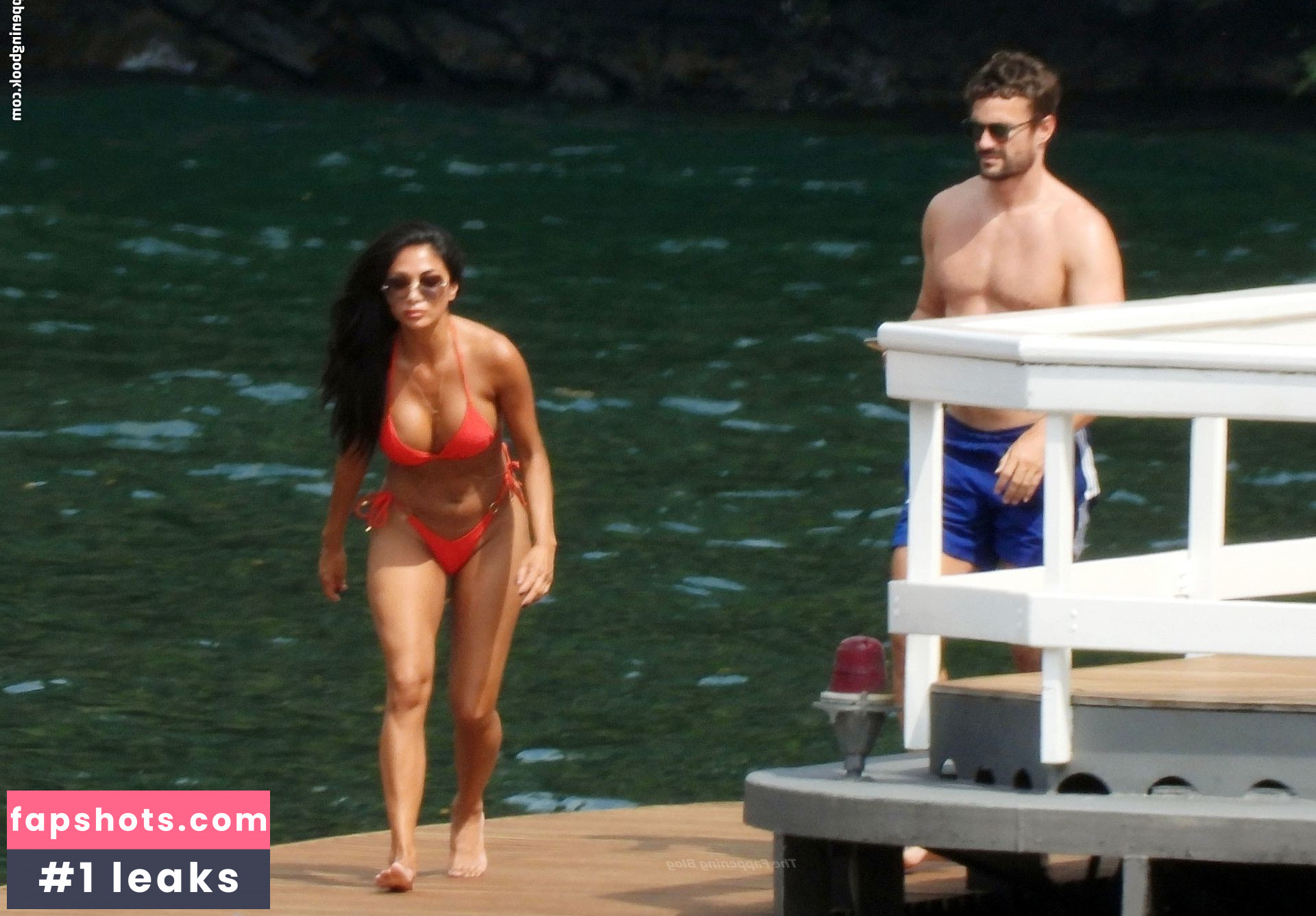 Nicole Scherzinger gallery photo #737