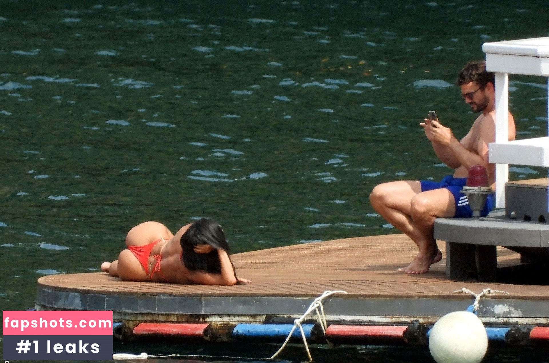 Nicole Scherzinger gallery photo #738