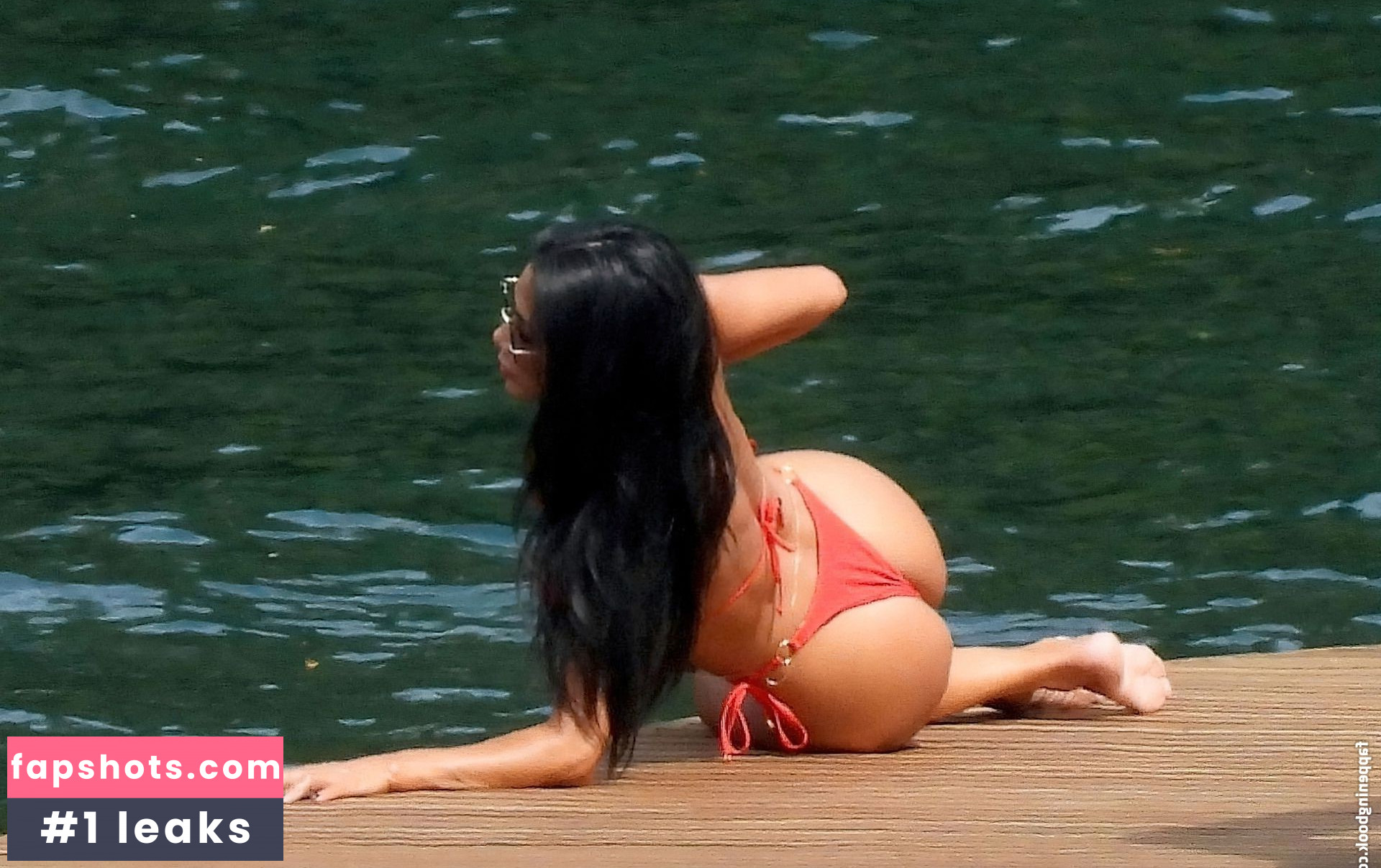 Nicole Scherzinger gallery photo #740