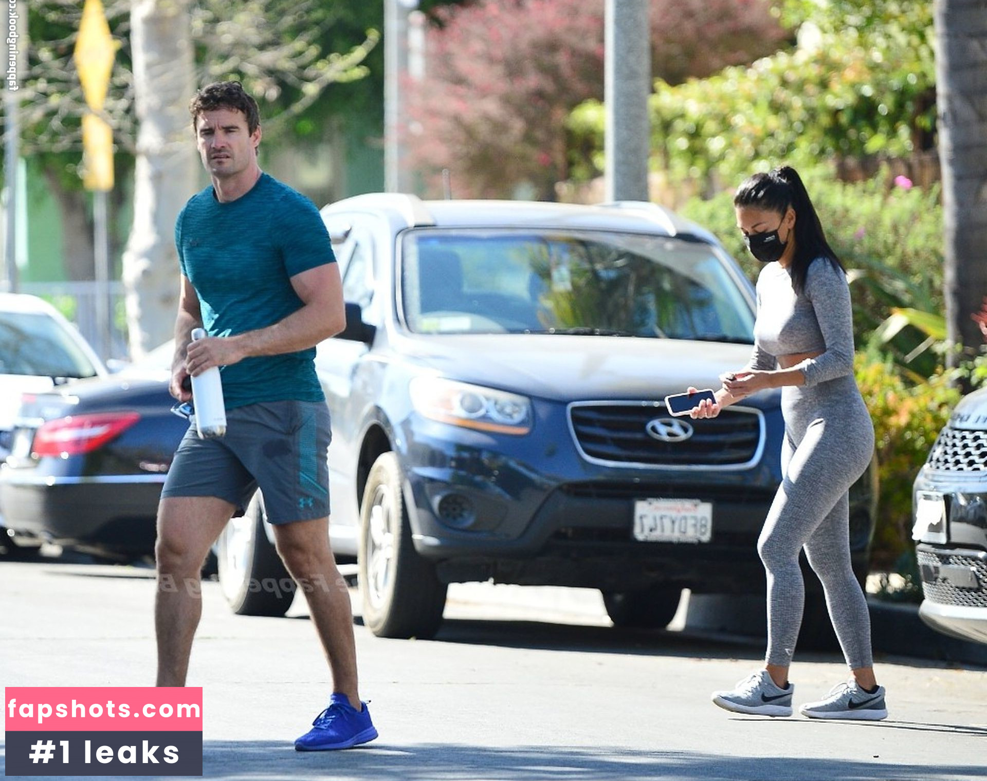 Nicole Scherzinger gallery photo #759