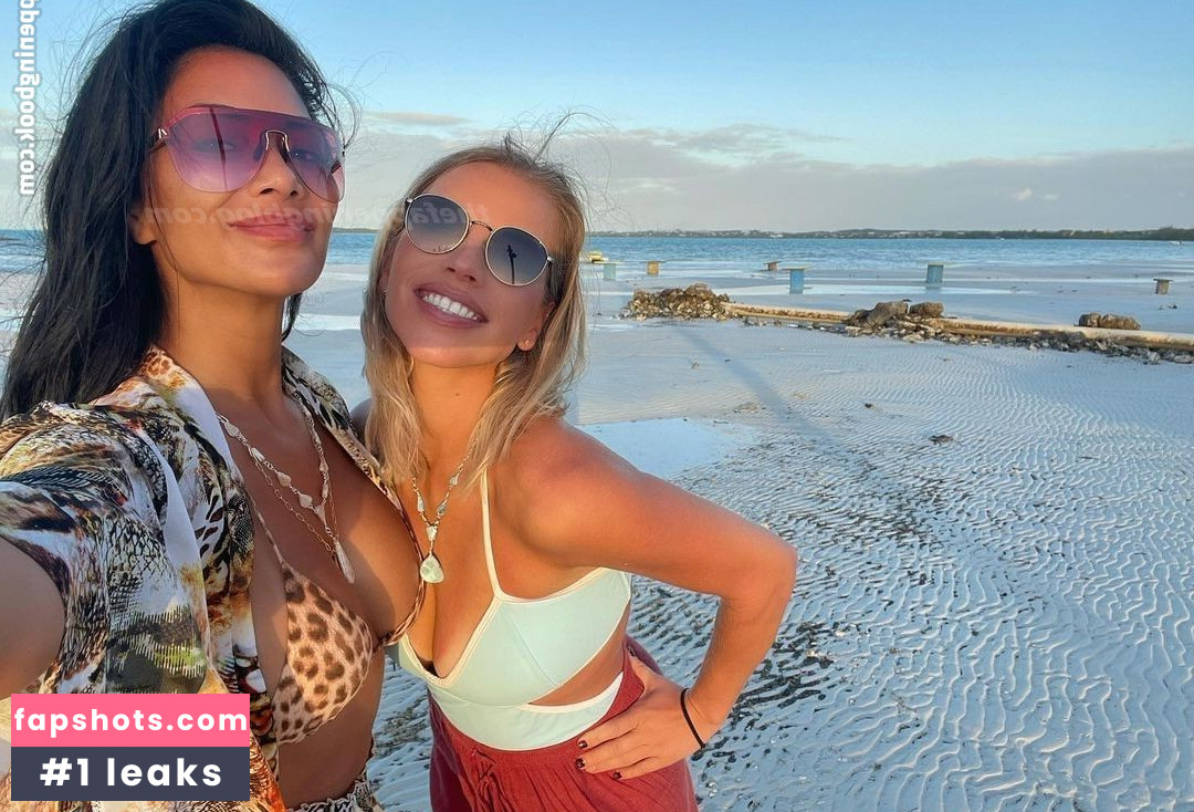 Nicole Scherzinger gallery photo #770