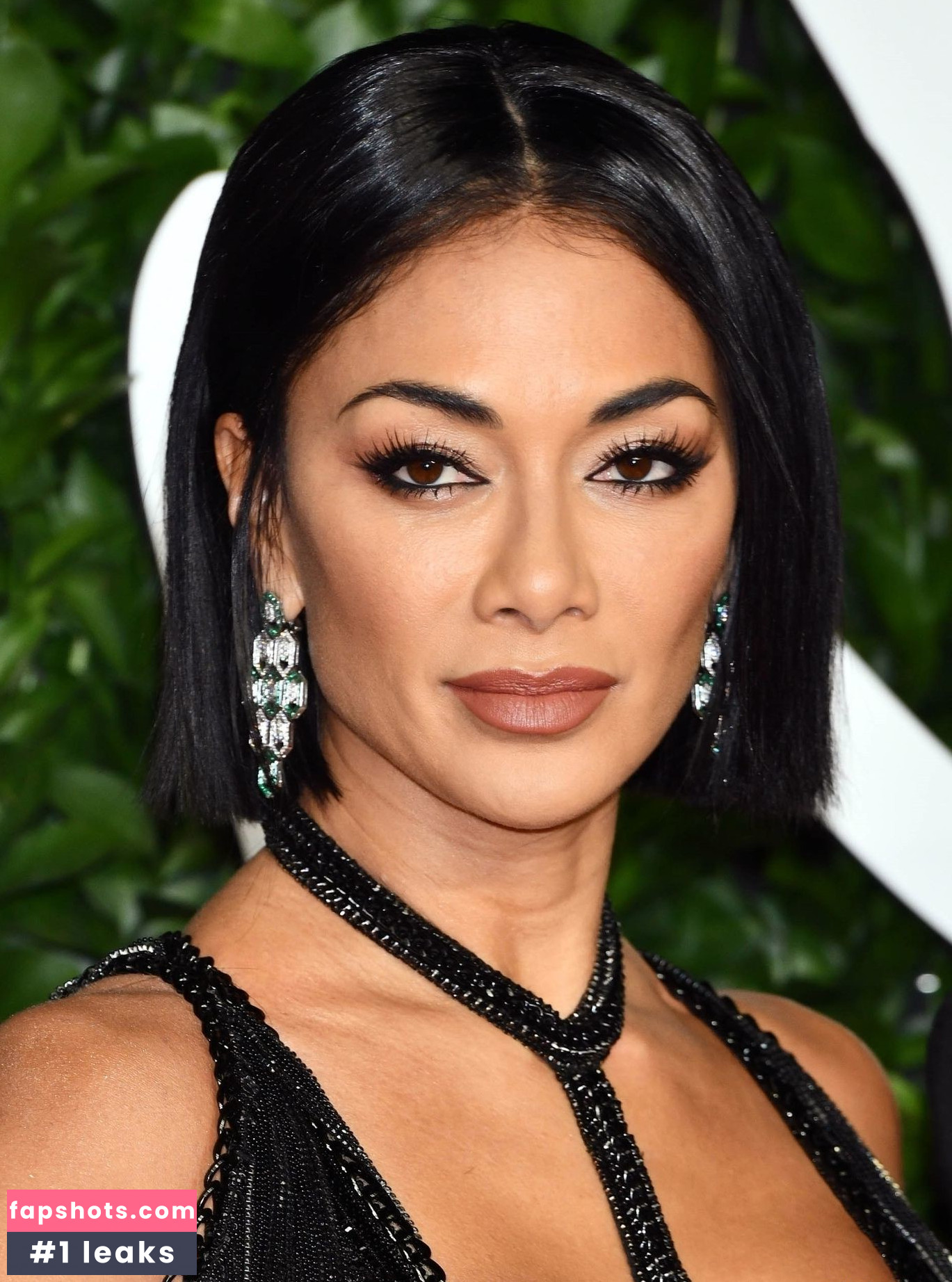 Nicole Scherzinger gallery photo #812