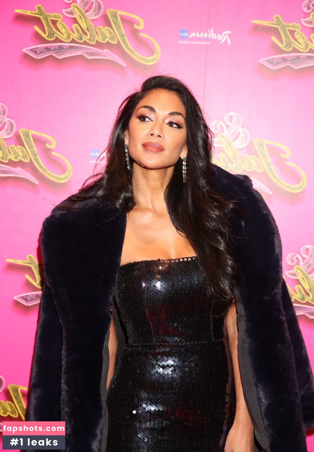 Nicole Scherzinger gallery photo #837