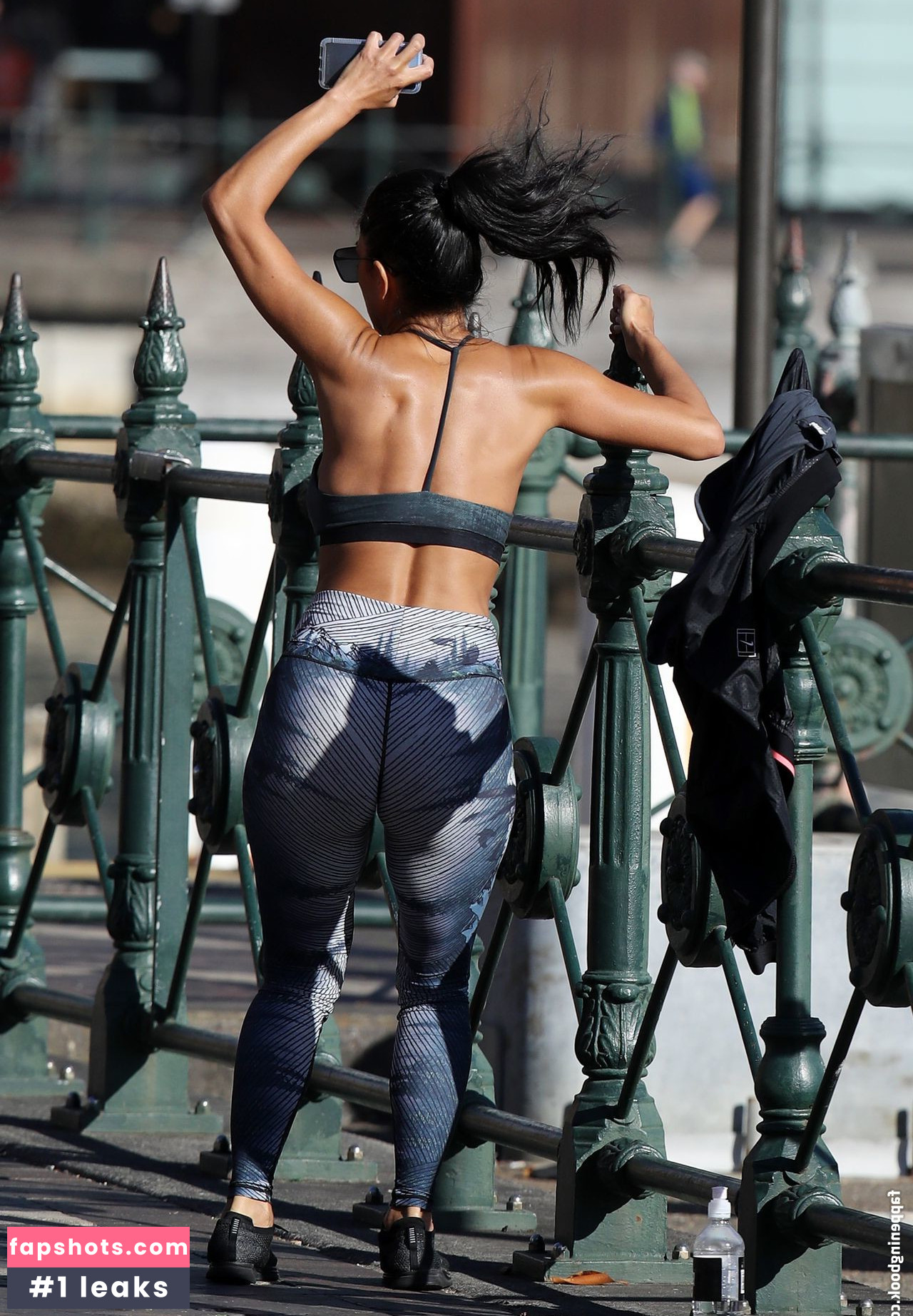 Nicole Scherzinger gallery photo #878