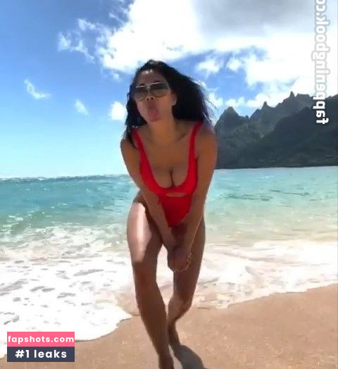 Nicole Scherzinger gallery photo #894